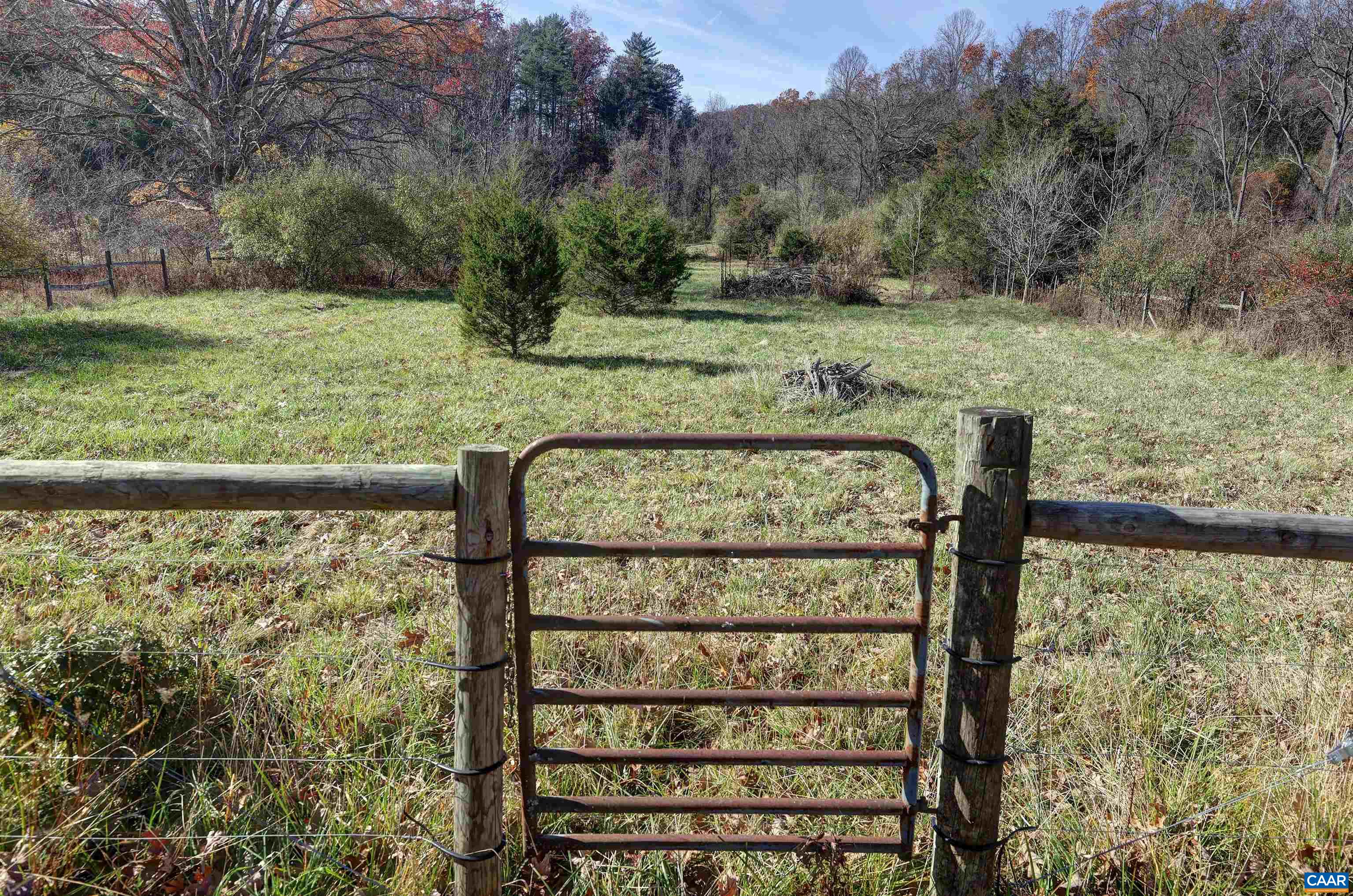 26 VINEYARD DR, MILLBORO, Virginia 24460, 3 Bedrooms Bedrooms, ,2 BathroomsBathrooms,Residential,26 VINEYARD DR,676000 MLS # 676000