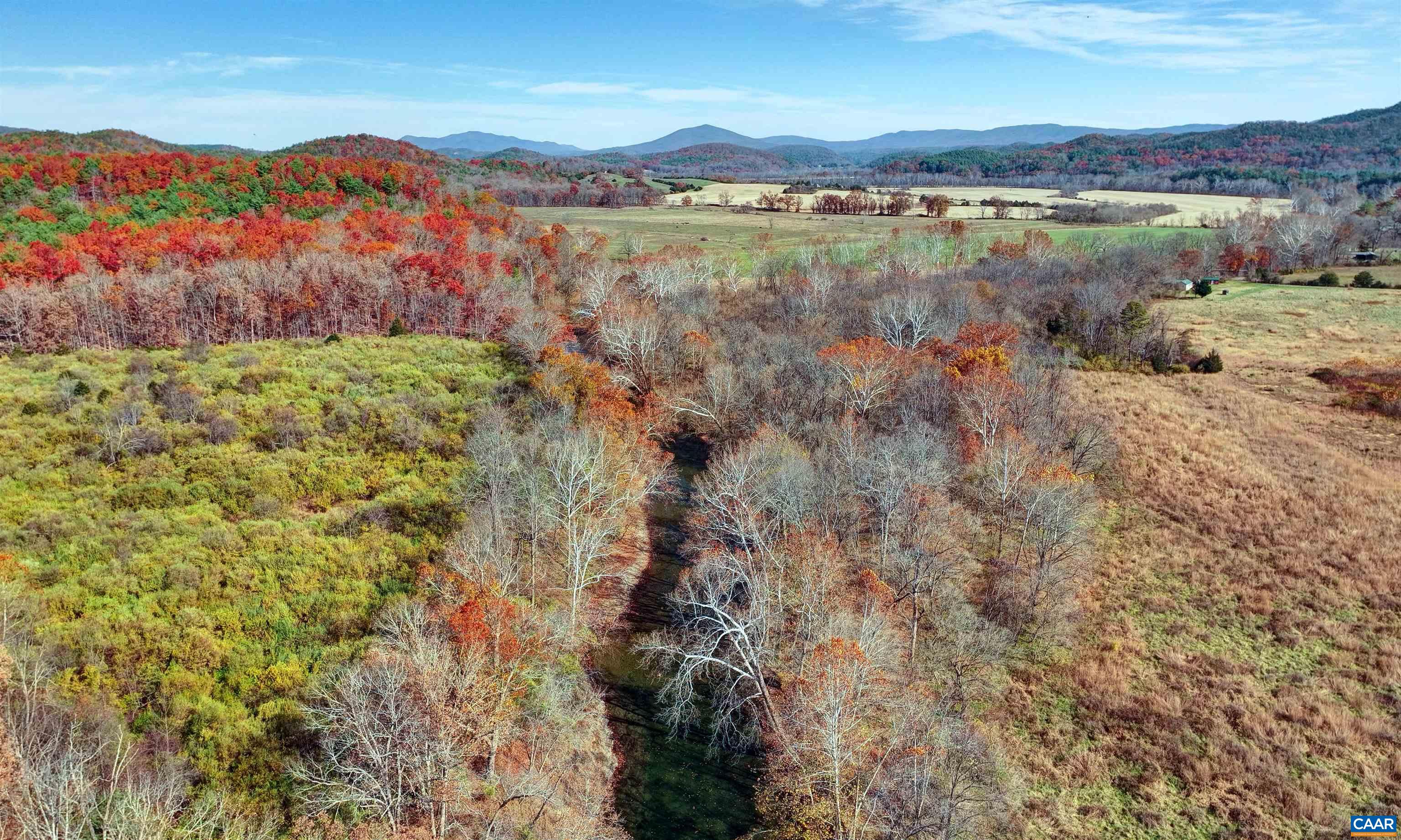 26 VINEYARD DR, MILLBORO, Virginia 24460, 3 Bedrooms Bedrooms, ,2 BathroomsBathrooms,Residential,26 VINEYARD DR,676000 MLS # 676000