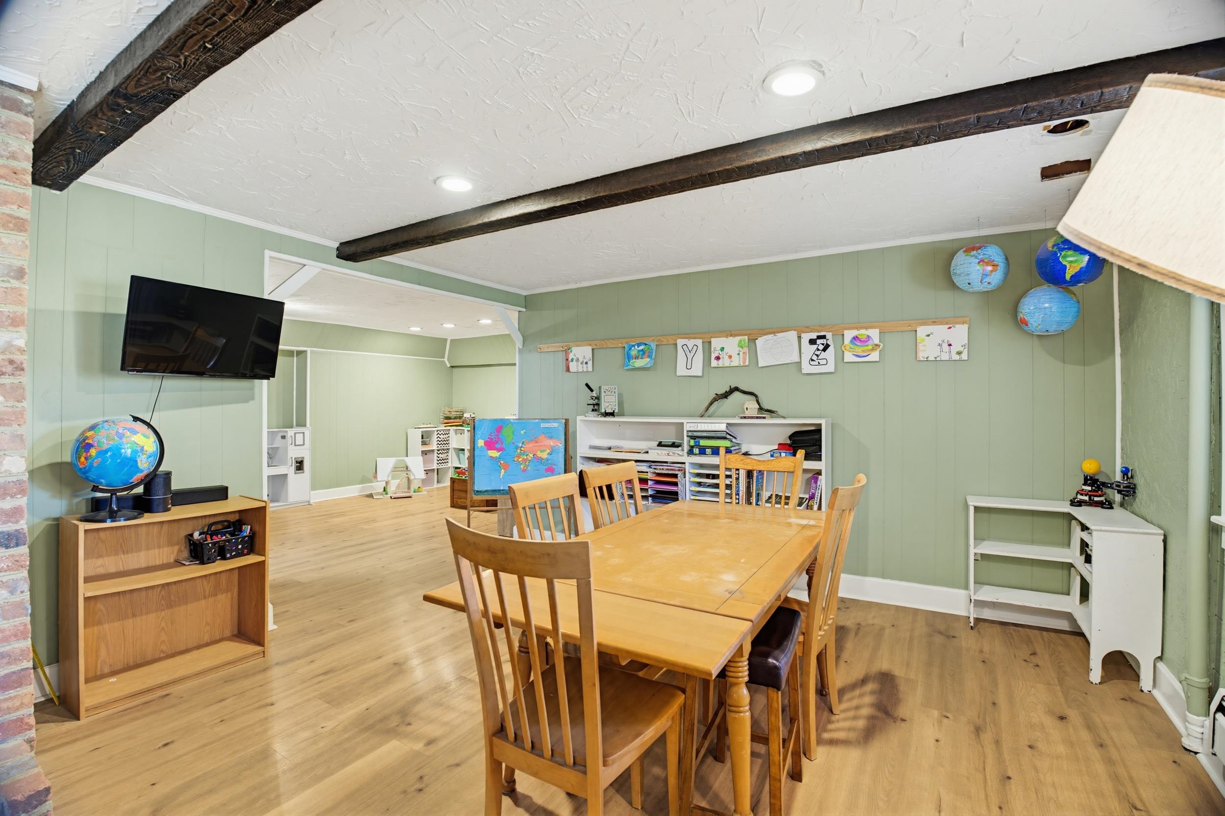 505 VICTORIA DR, STAUNTON, Virginia 24401, 4 Bedrooms Bedrooms, ,3 BathroomsBathrooms,Residential,505 Victoria Dr. Staunton VA 24401,505 VICTORIA DR,676002 MLS # 676002