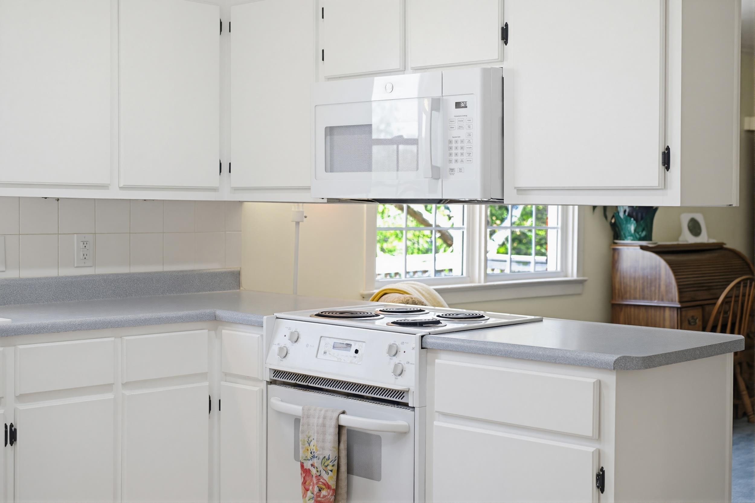 505 VICTORIA DR, STAUNTON, Virginia 24401, 4 Bedrooms Bedrooms, ,3 BathroomsBathrooms,Residential,505 Victoria Dr. Staunton VA 24401,505 VICTORIA DR,676002 MLS # 676002