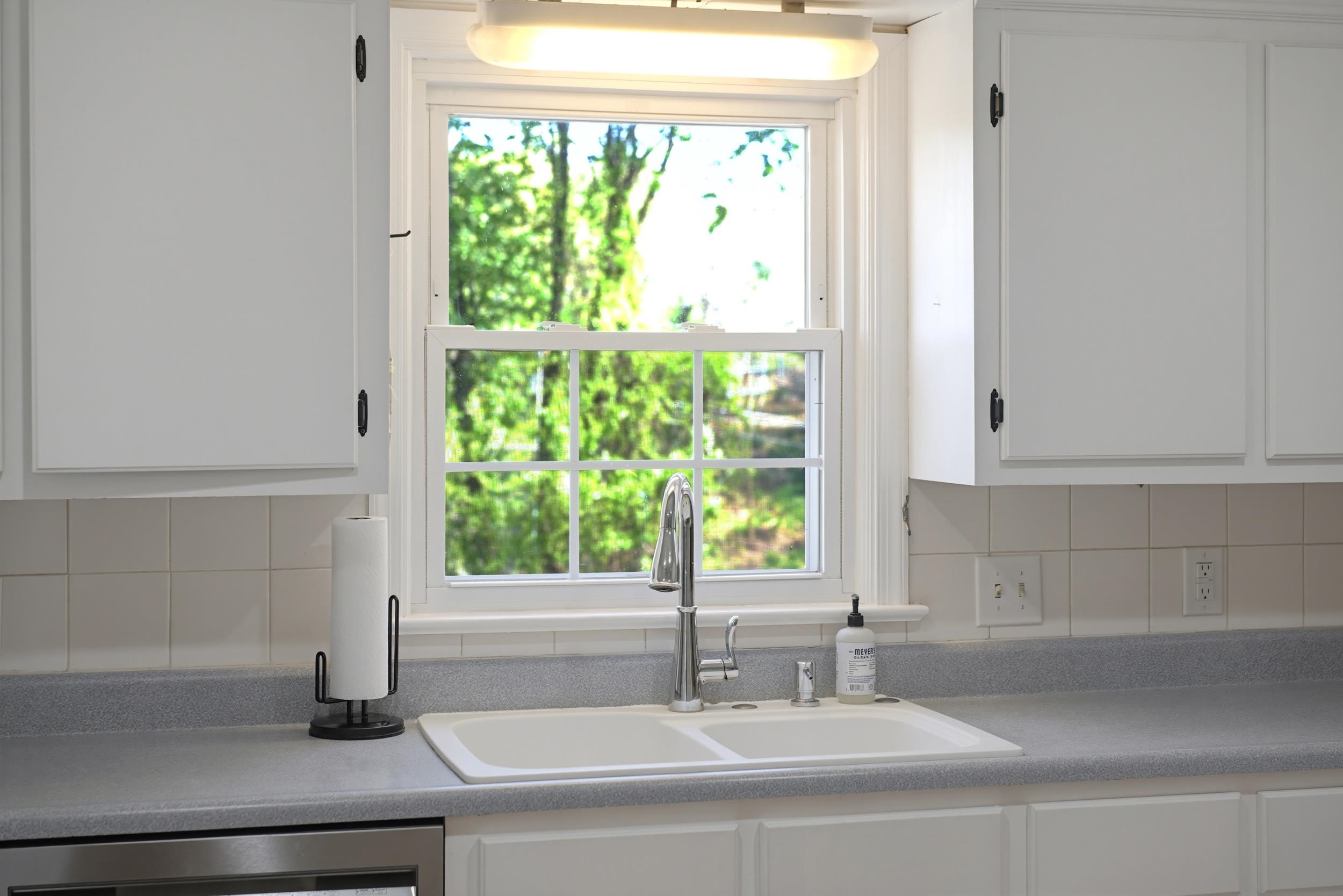 505 VICTORIA DR, STAUNTON, Virginia 24401, 4 Bedrooms Bedrooms, ,3 BathroomsBathrooms,Residential,505 Victoria Dr. Staunton VA 24401,505 VICTORIA DR,676002 MLS # 676002