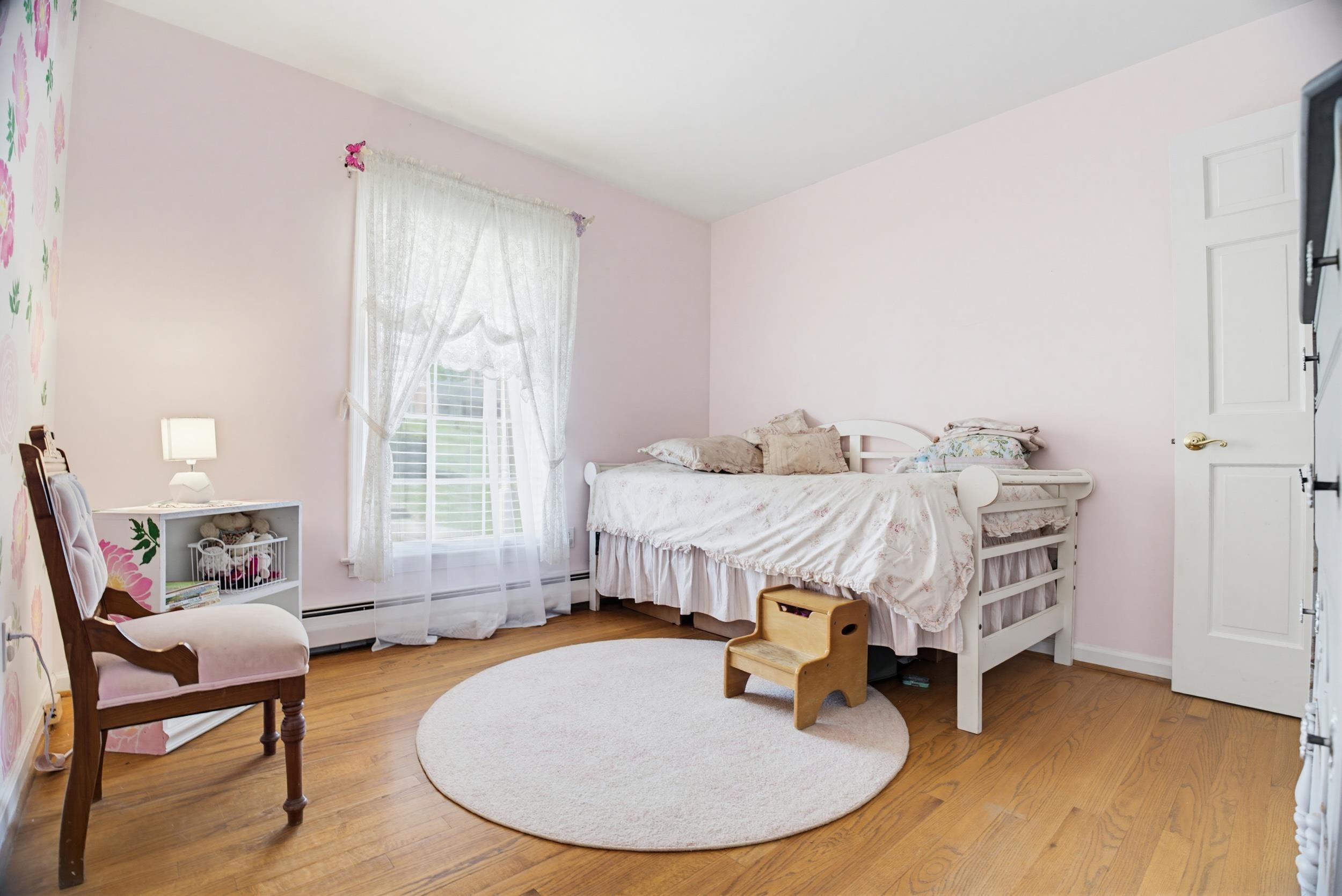 505 VICTORIA DR, STAUNTON, Virginia 24401, 4 Bedrooms Bedrooms, ,3 BathroomsBathrooms,Residential,505 Victoria Dr. Staunton VA 24401,505 VICTORIA DR,676002 MLS # 676002