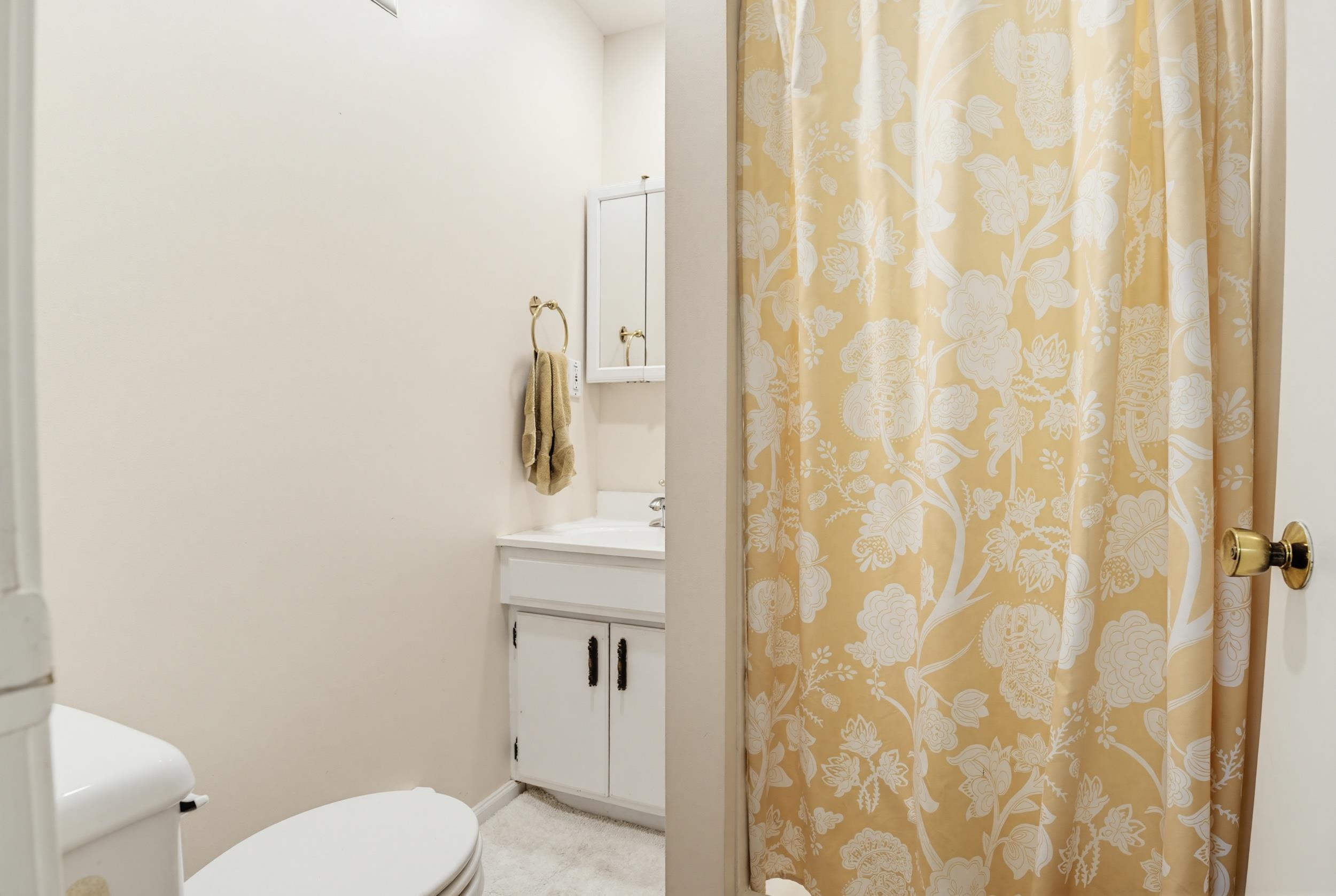 505 VICTORIA DR, STAUNTON, Virginia 24401, 4 Bedrooms Bedrooms, ,3 BathroomsBathrooms,Residential,505 Victoria Dr. Staunton VA 24401,505 VICTORIA DR,676002 MLS # 676002