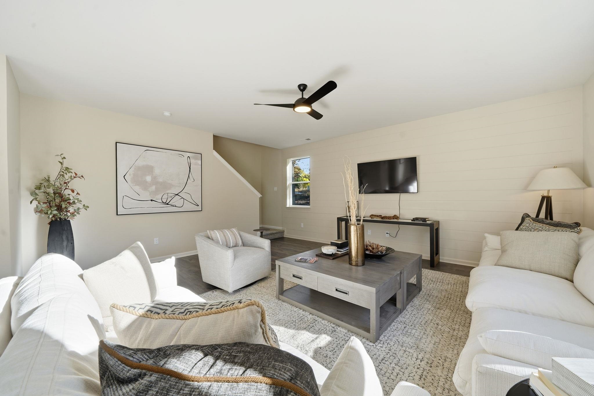 234 GLENMORE LN, KESWICK, Virginia 22947, 4 Bedrooms Bedrooms, ,2 BathroomsBathrooms,Residential,234 GLENMORE LN,676003 MLS # 676003