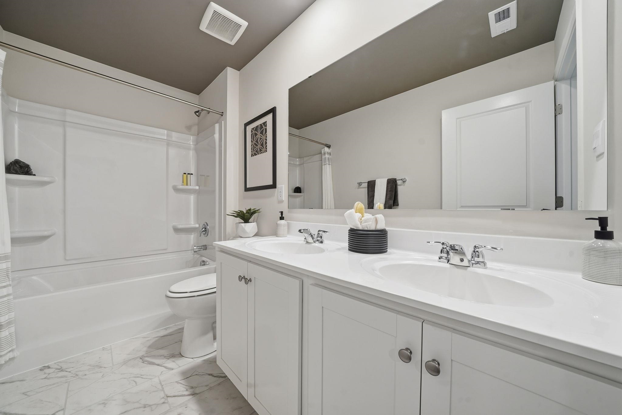 234 GLENMORE LN, KESWICK, Virginia 22947, 4 Bedrooms Bedrooms, ,2 BathroomsBathrooms,Residential,234 GLENMORE LN,676003 MLS # 676003