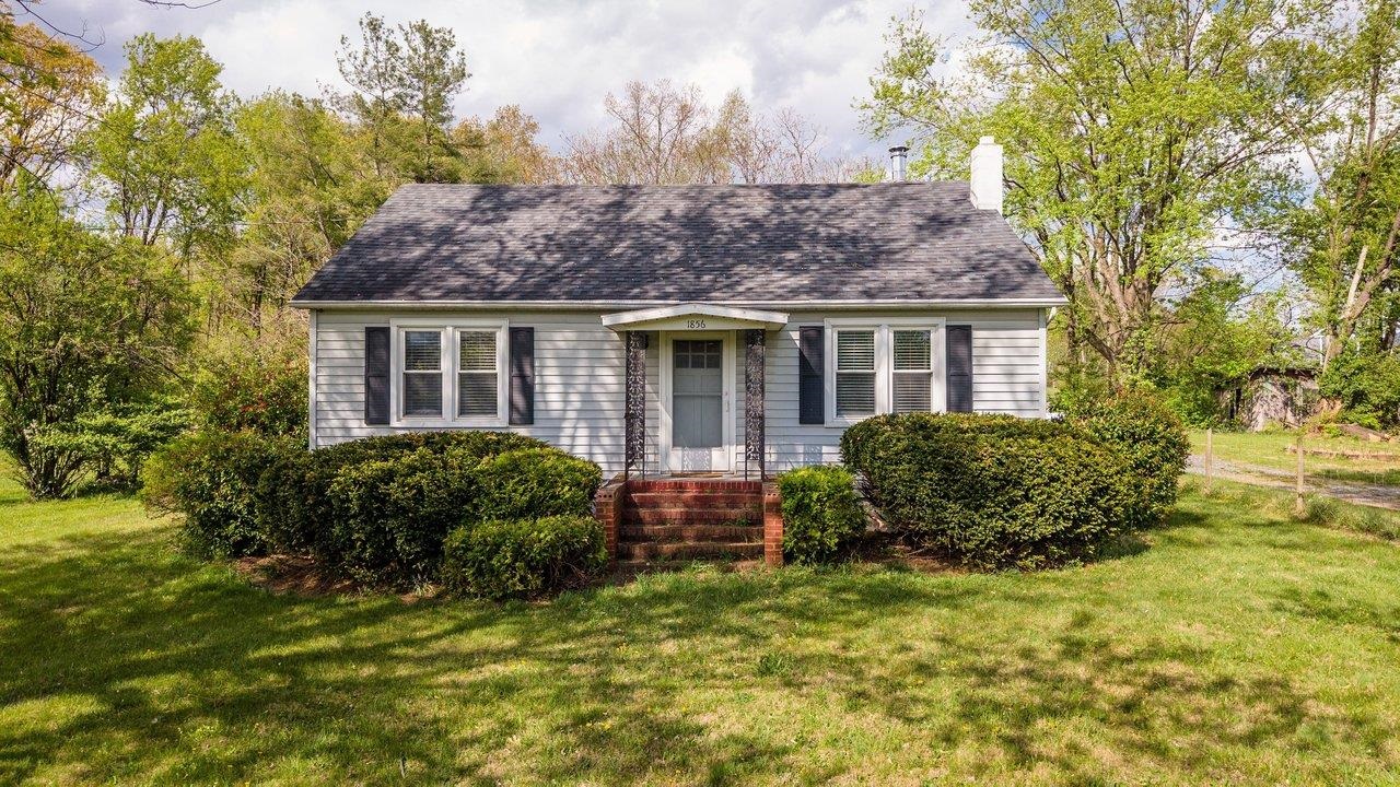 1856 GRAVELS RD, ROCKINGHAM, Virginia 22802, 2 Bedrooms Bedrooms, ,1 BathroomBathrooms,Residential,1856 GRAVELS RD,676004 MLS # 676004