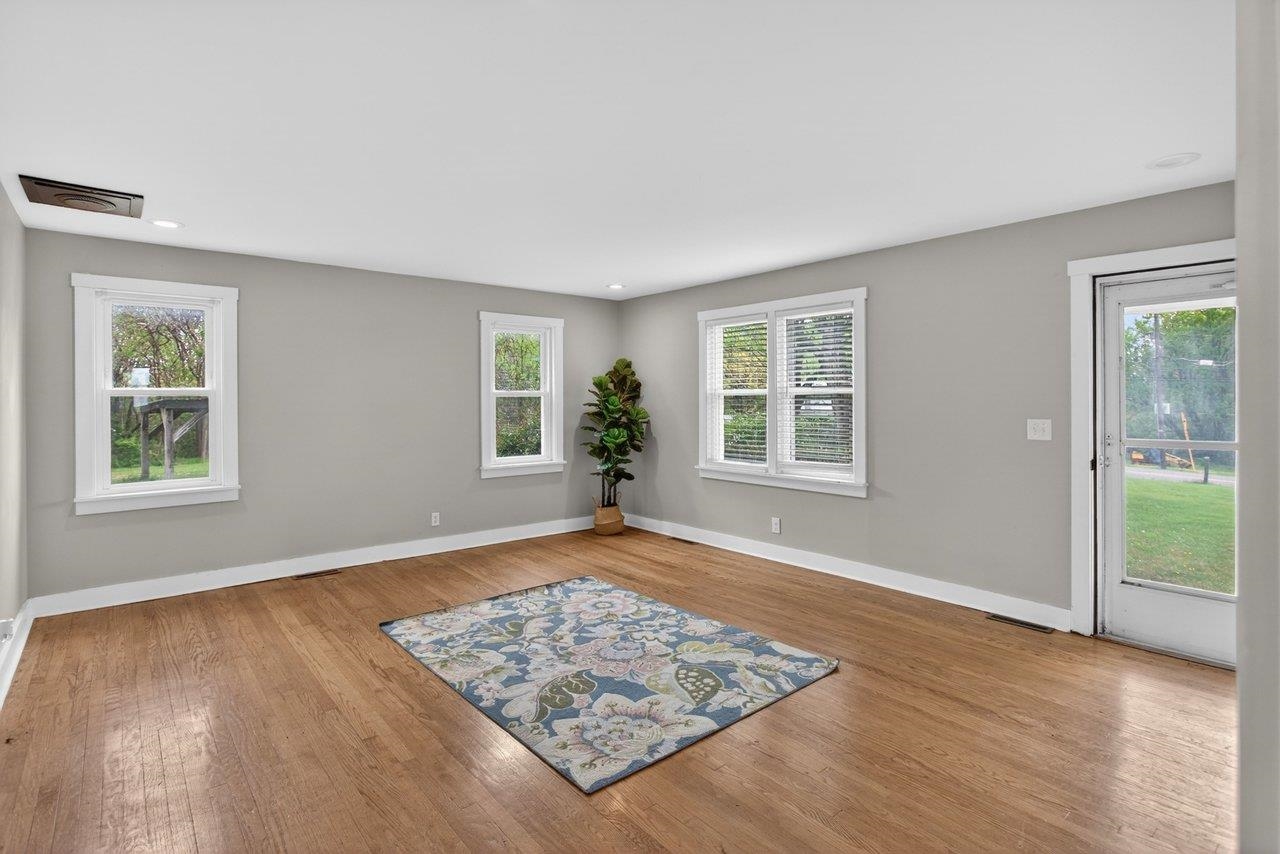 1856 GRAVELS RD, ROCKINGHAM, Virginia 22802, 2 Bedrooms Bedrooms, ,1 BathroomBathrooms,Residential,1856 GRAVELS RD,676004 MLS # 676004