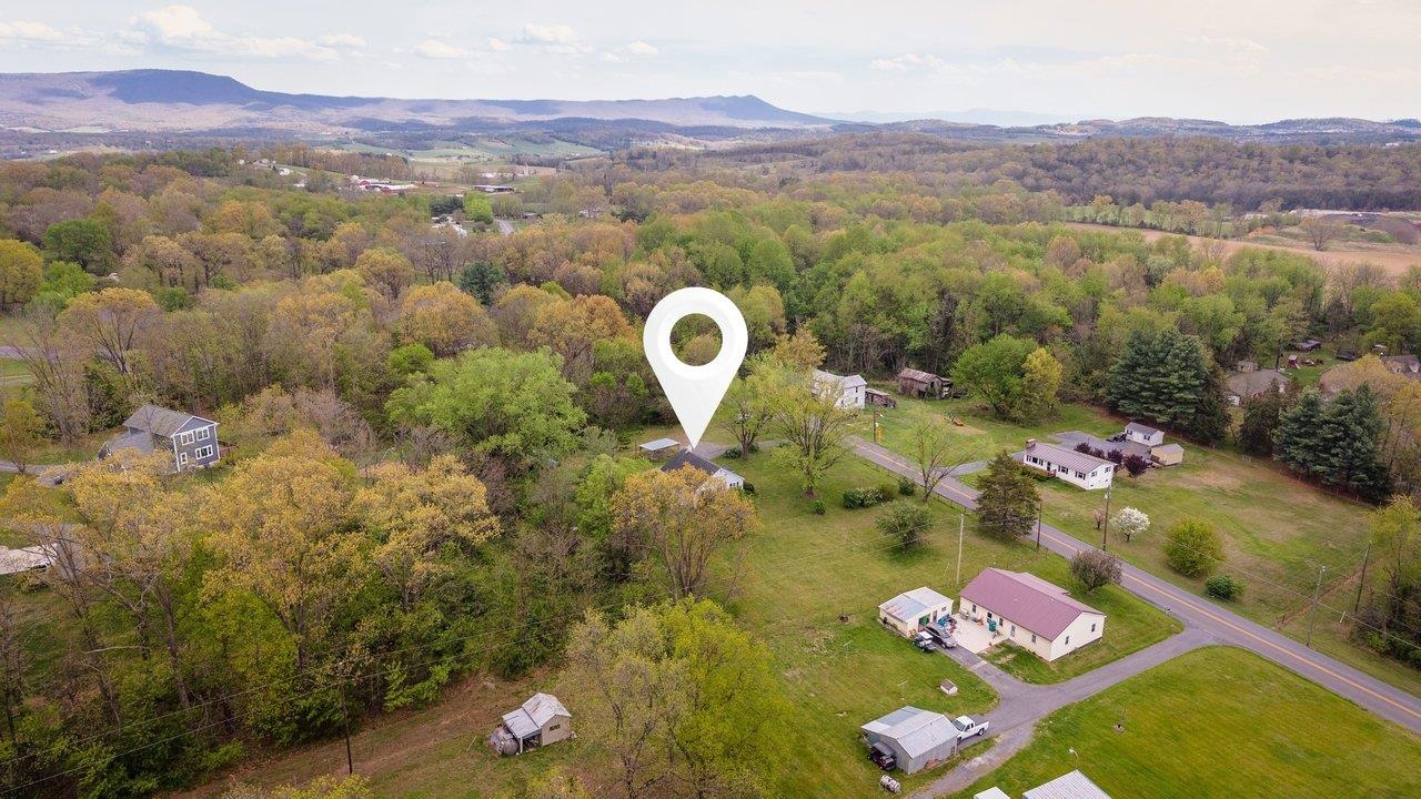 1856 GRAVELS RD, ROCKINGHAM, Virginia 22802, 2 Bedrooms Bedrooms, ,1 BathroomBathrooms,Residential,1856 GRAVELS RD,676004 MLS # 676004