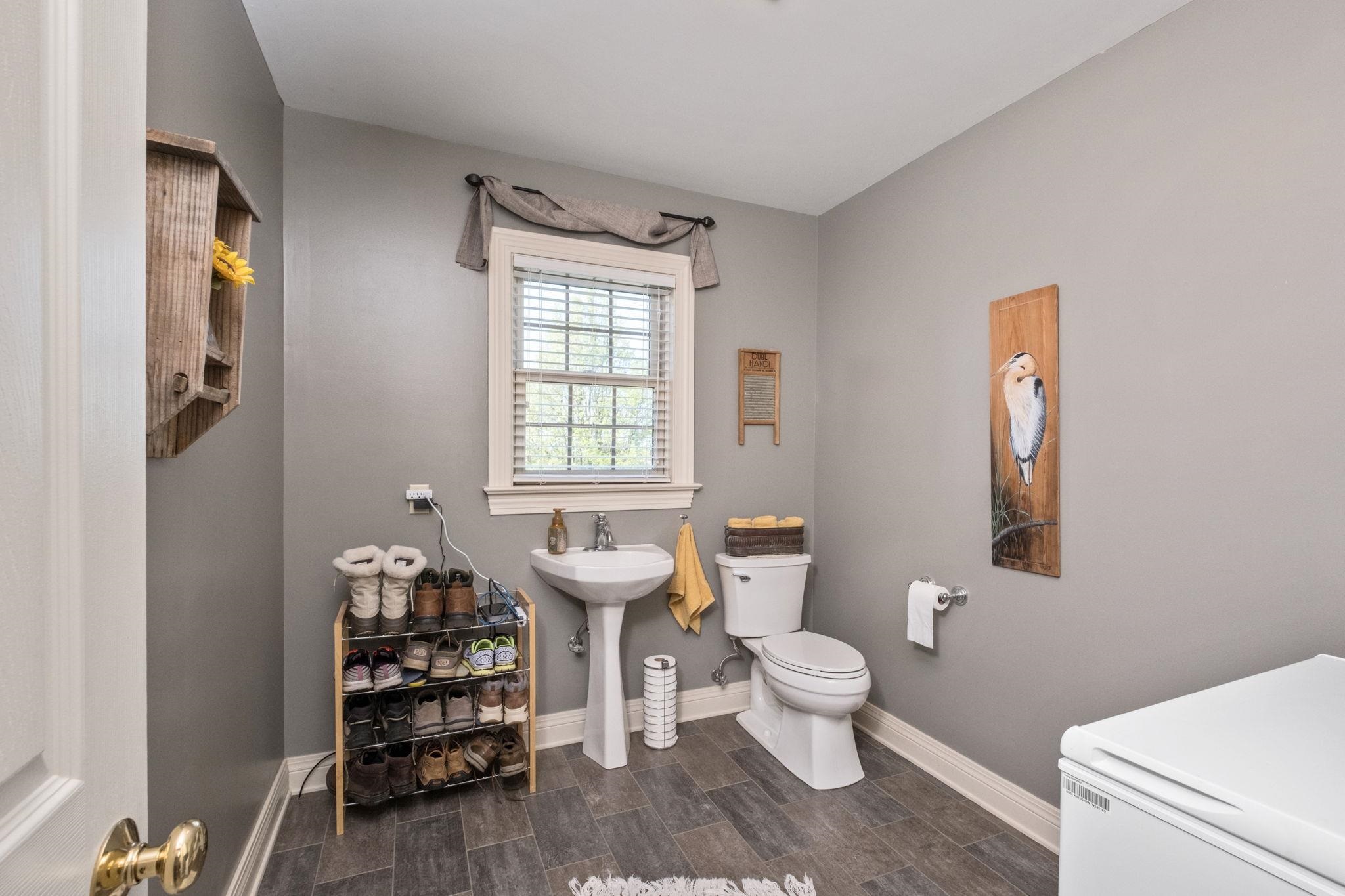 4263 FRIEDENS CHURCH RD, MOUNT CRAWFORD, Virginia 22841, 3 Bedrooms Bedrooms, ,2 BathroomsBathrooms,Residential,4263 FRIEDENS CHURCH RD,676005 MLS # 676005