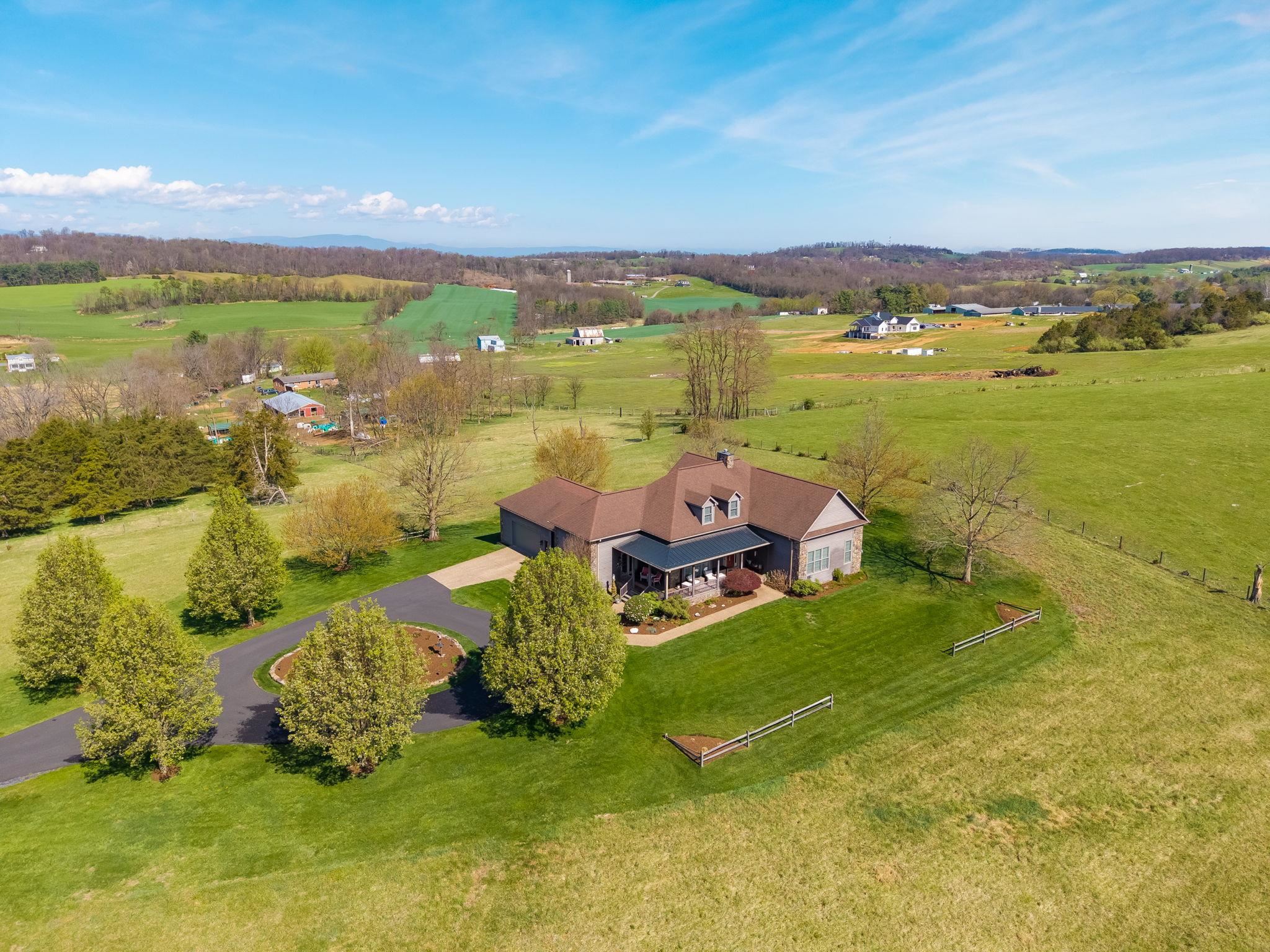 4263 FRIEDENS CHURCH RD, MOUNT CRAWFORD, Virginia 22841, 3 Bedrooms Bedrooms, ,2 BathroomsBathrooms,Residential,4263 FRIEDENS CHURCH RD,676005 MLS # 676005