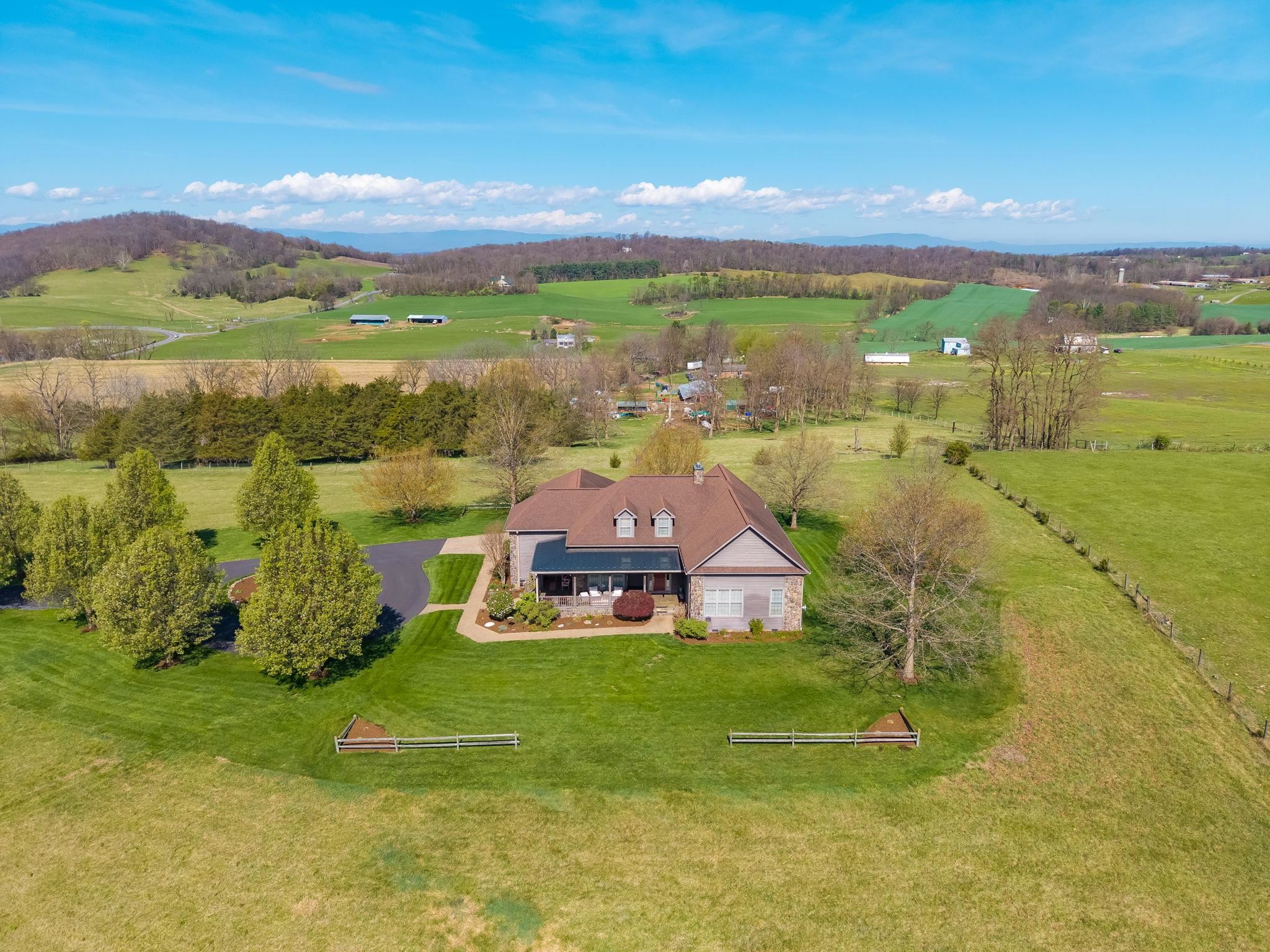 4263 FRIEDENS CHURCH RD, MOUNT CRAWFORD, Virginia 22841, 3 Bedrooms Bedrooms, ,2 BathroomsBathrooms,Residential,4263 FRIEDENS CHURCH RD,676005 MLS # 676005