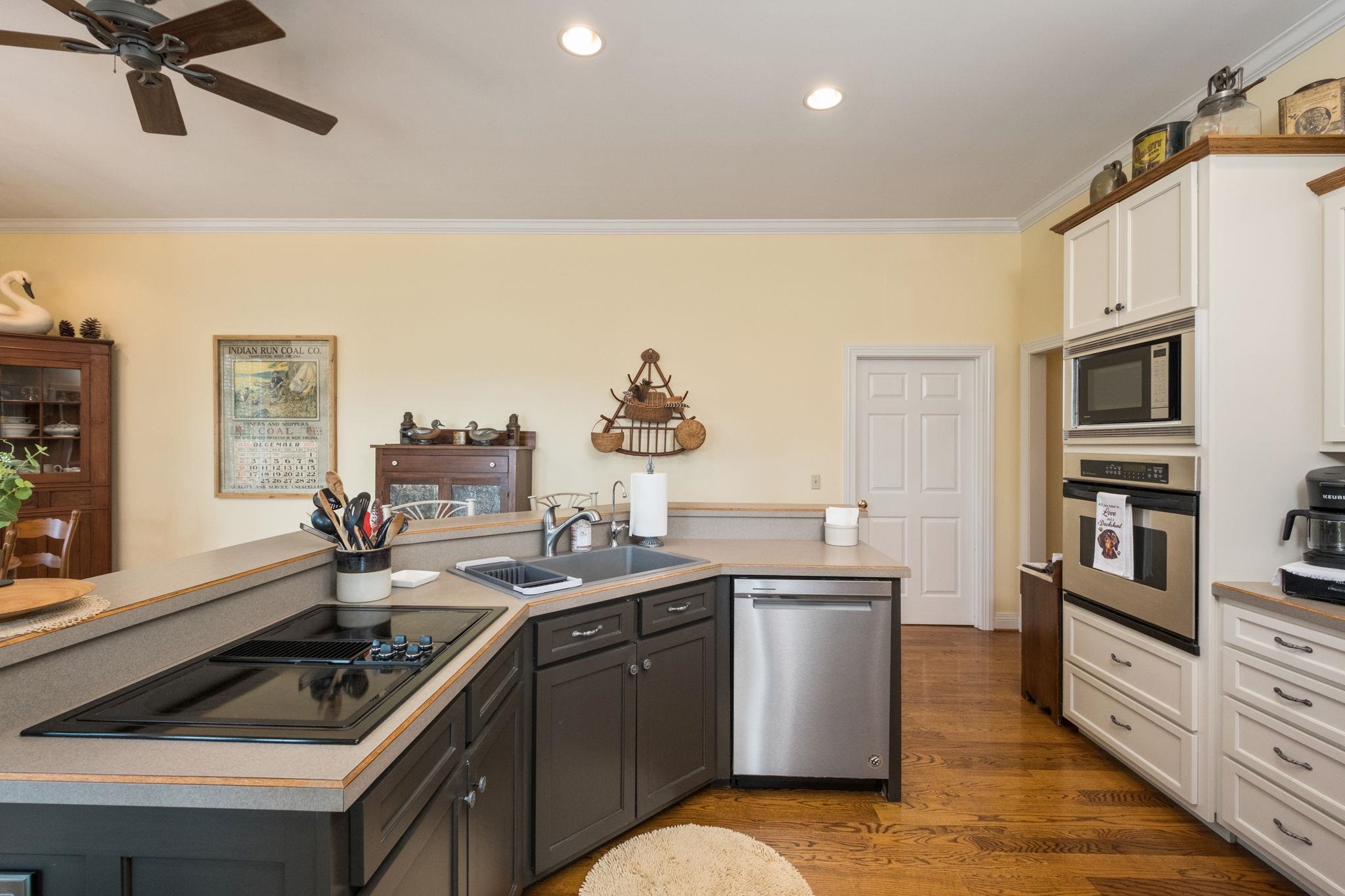 4263 FRIEDENS CHURCH RD, MOUNT CRAWFORD, Virginia 22841, 3 Bedrooms Bedrooms, ,2 BathroomsBathrooms,Residential,4263 FRIEDENS CHURCH RD,676005 MLS # 676005