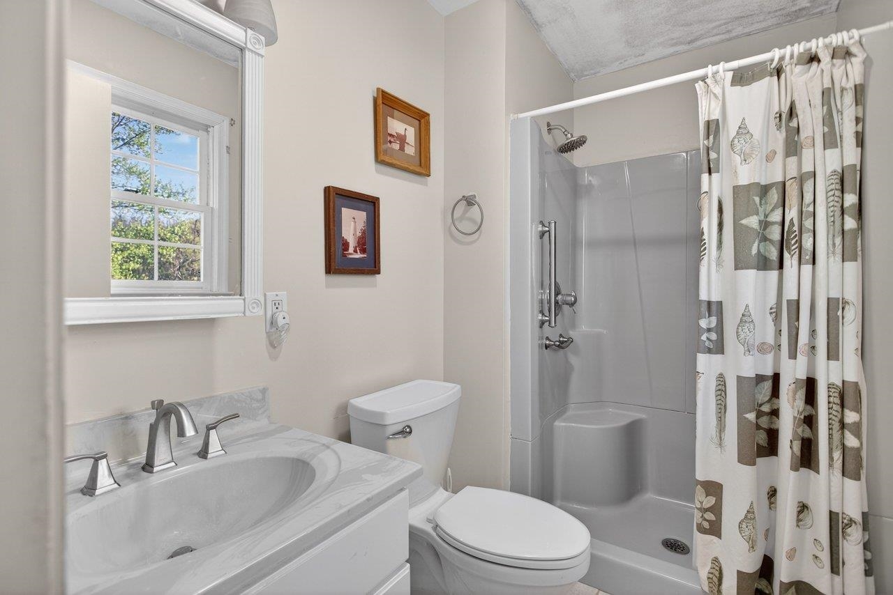 1341 SMITHLAND RD, HARRISONBURG, Virginia 22802, 5 Bedrooms Bedrooms, ,2 BathroomsBathrooms,Residential,1341 SMITHLAND RD,676006 MLS # 676006