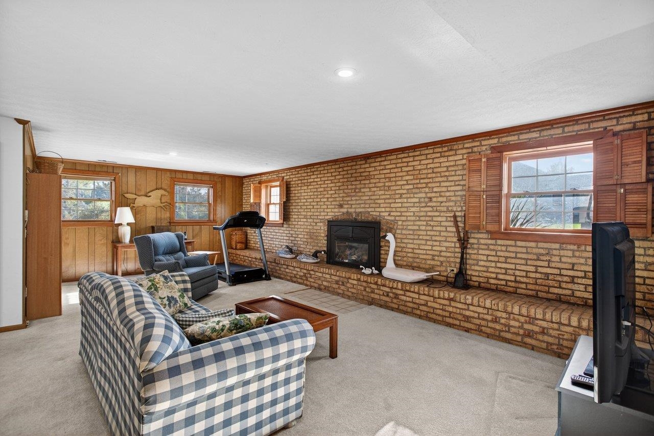 1341 SMITHLAND RD, HARRISONBURG, Virginia 22802, 5 Bedrooms Bedrooms, ,2 BathroomsBathrooms,Residential,1341 SMITHLAND RD,676006 MLS # 676006