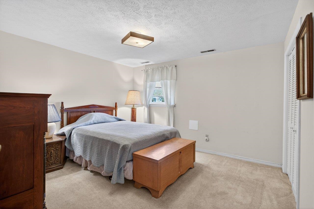 The lower level offers 2 additional bedrooms, both with full size windows and good closet space