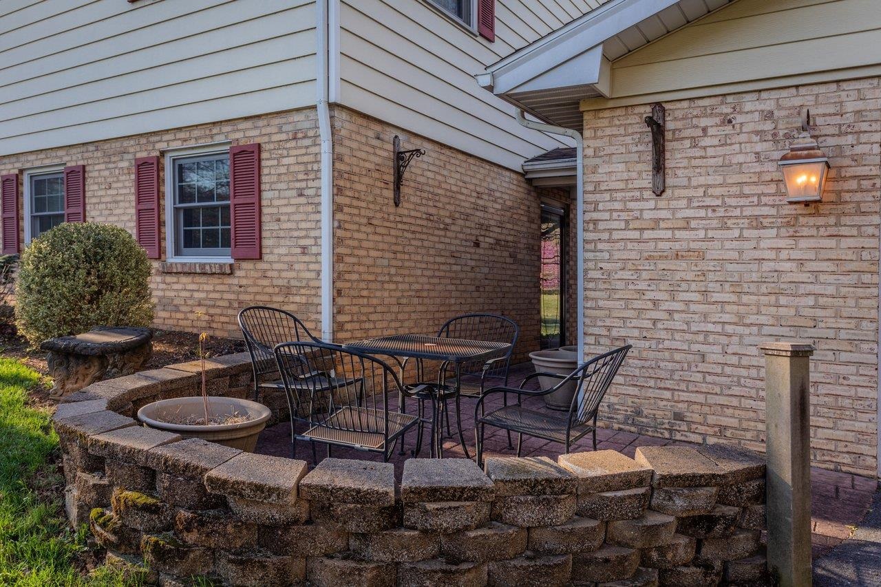 1341 SMITHLAND RD, HARRISONBURG, Virginia 22802, 5 Bedrooms Bedrooms, ,2 BathroomsBathrooms,Residential,1341 SMITHLAND RD,676006 MLS # 676006