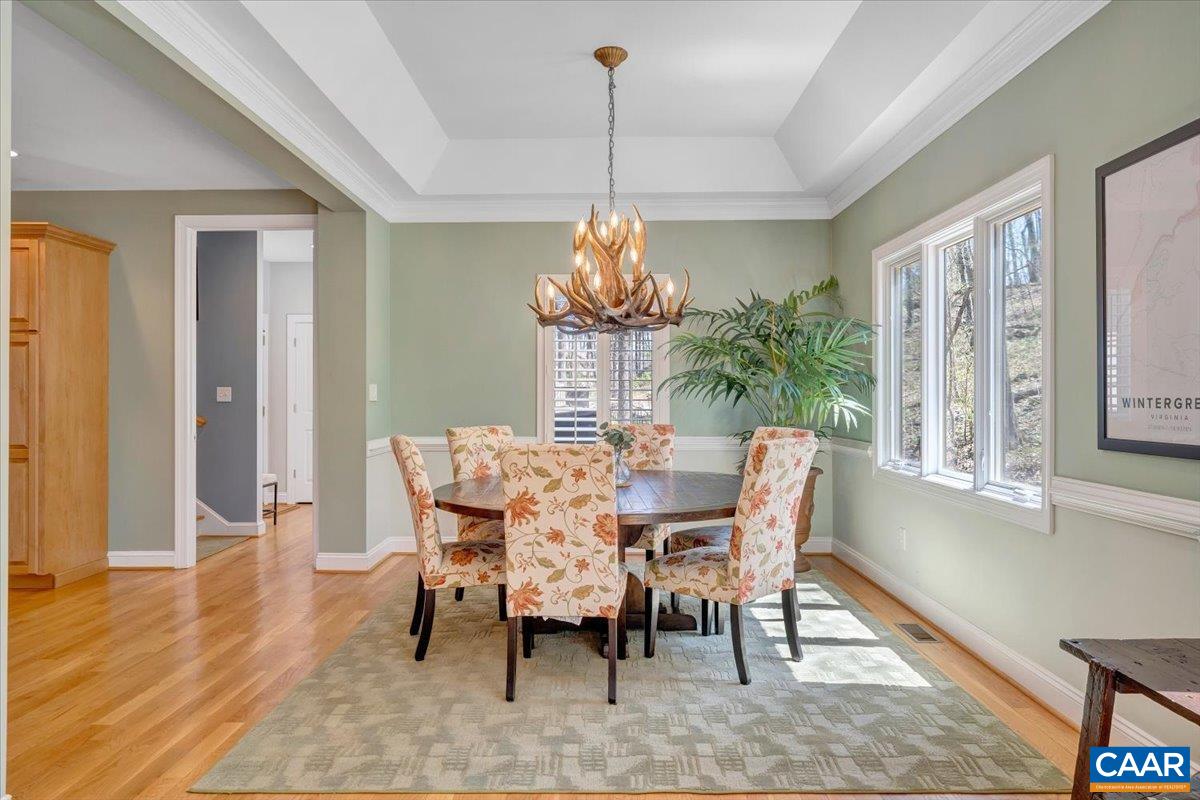 115 HEMLOCK DR, WINTERGREEN RESORT, Virginia 22967, 5 Bedrooms Bedrooms, ,3 BathroomsBathrooms,Residential,115 HEMLOCK DR,676009 MLS # 676009