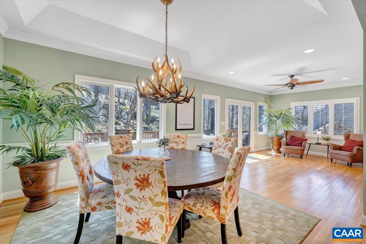 115 HEMLOCK DR, WINTERGREEN RESORT, Virginia 22967, 5 Bedrooms Bedrooms, ,3 BathroomsBathrooms,Residential,115 HEMLOCK DR,676009 MLS # 676009