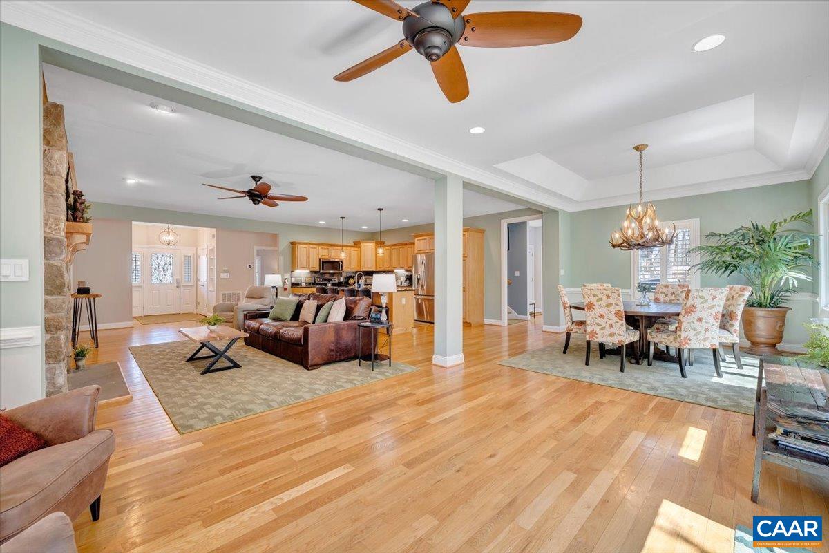 115 HEMLOCK DR, WINTERGREEN RESORT, Virginia 22967, 5 Bedrooms Bedrooms, ,3 BathroomsBathrooms,Residential,115 HEMLOCK DR,676009 MLS # 676009