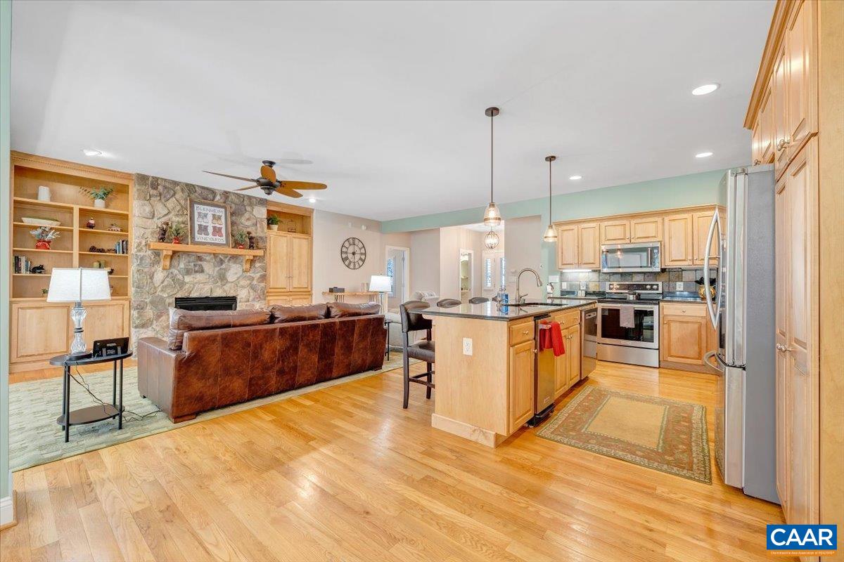 115 HEMLOCK DR, WINTERGREEN RESORT, Virginia 22967, 5 Bedrooms Bedrooms, ,3 BathroomsBathrooms,Residential,115 HEMLOCK DR,676009 MLS # 676009