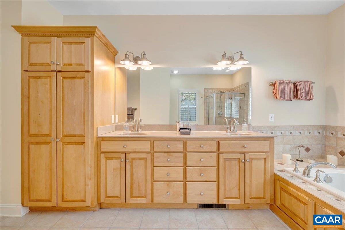 115 HEMLOCK DR, WINTERGREEN RESORT, Virginia 22967, 5 Bedrooms Bedrooms, ,3 BathroomsBathrooms,Residential,115 HEMLOCK DR,676009 MLS # 676009