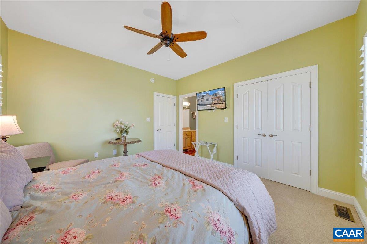 115 HEMLOCK DR, WINTERGREEN RESORT, Virginia 22967, 5 Bedrooms Bedrooms, ,3 BathroomsBathrooms,Residential,115 HEMLOCK DR,676009 MLS # 676009