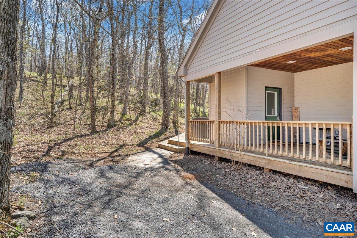115 HEMLOCK DR, WINTERGREEN RESORT, Virginia 22967, 5 Bedrooms Bedrooms, ,3 BathroomsBathrooms,Residential,115 HEMLOCK DR,676009 MLS # 676009