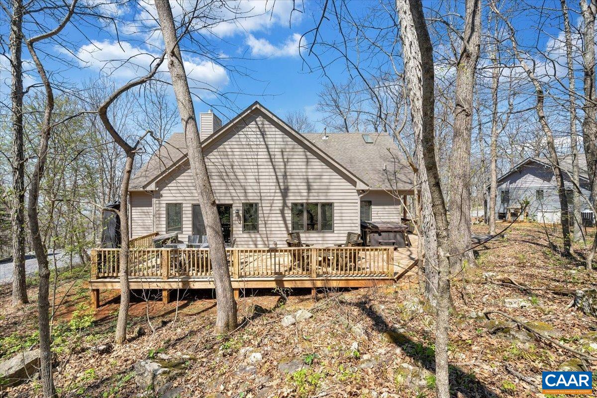 115 HEMLOCK DR, WINTERGREEN RESORT, Virginia 22967, 5 Bedrooms Bedrooms, ,3 BathroomsBathrooms,Residential,115 HEMLOCK DR,676009 MLS # 676009