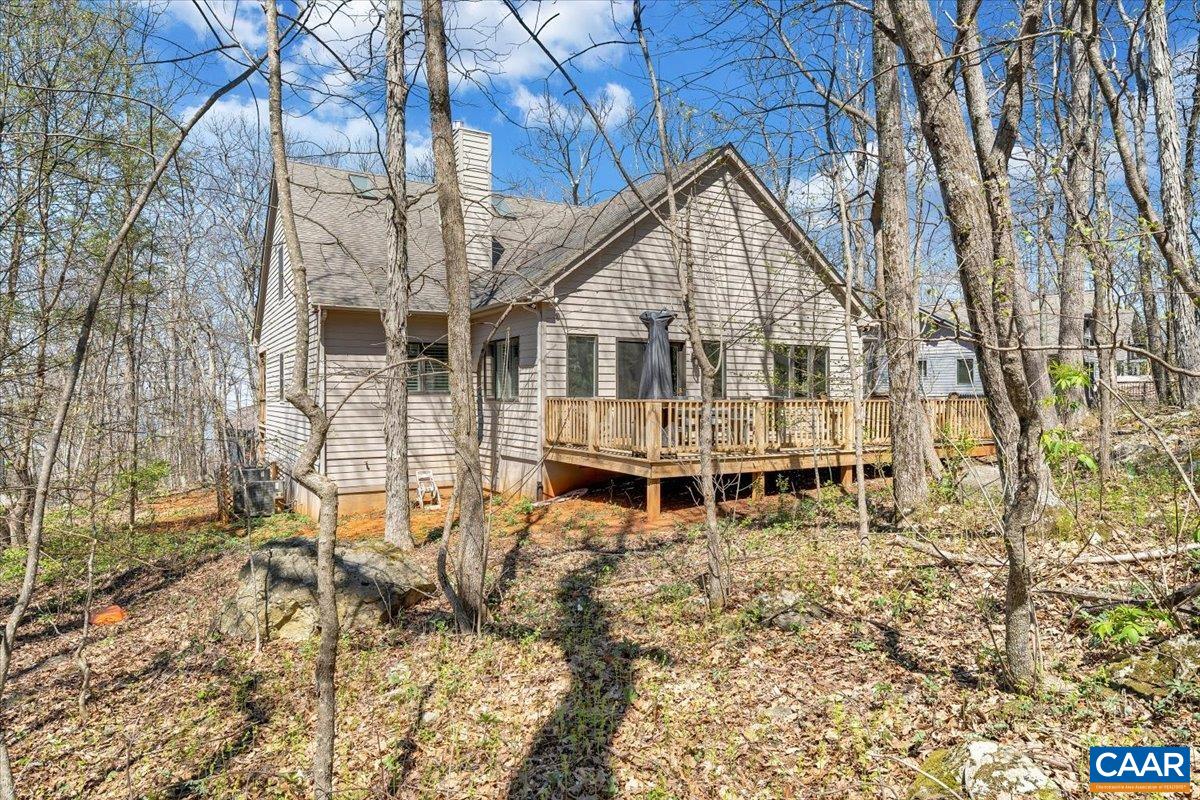 115 HEMLOCK DR, WINTERGREEN RESORT, Virginia 22967, 5 Bedrooms Bedrooms, ,3 BathroomsBathrooms,Residential,115 HEMLOCK DR,676009 MLS # 676009