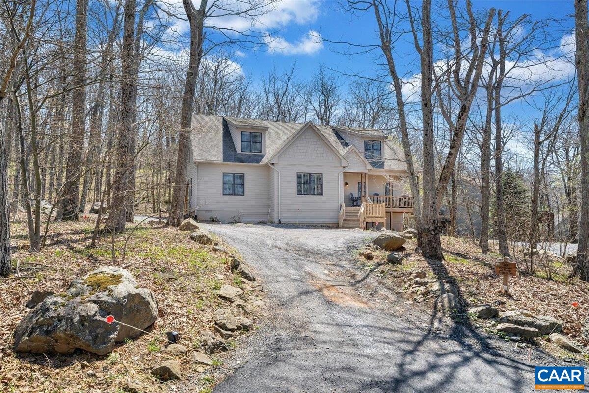 115 HEMLOCK DR, WINTERGREEN RESORT, Virginia 22967, 5 Bedrooms Bedrooms, ,3 BathroomsBathrooms,Residential,115 HEMLOCK DR,676009 MLS # 676009