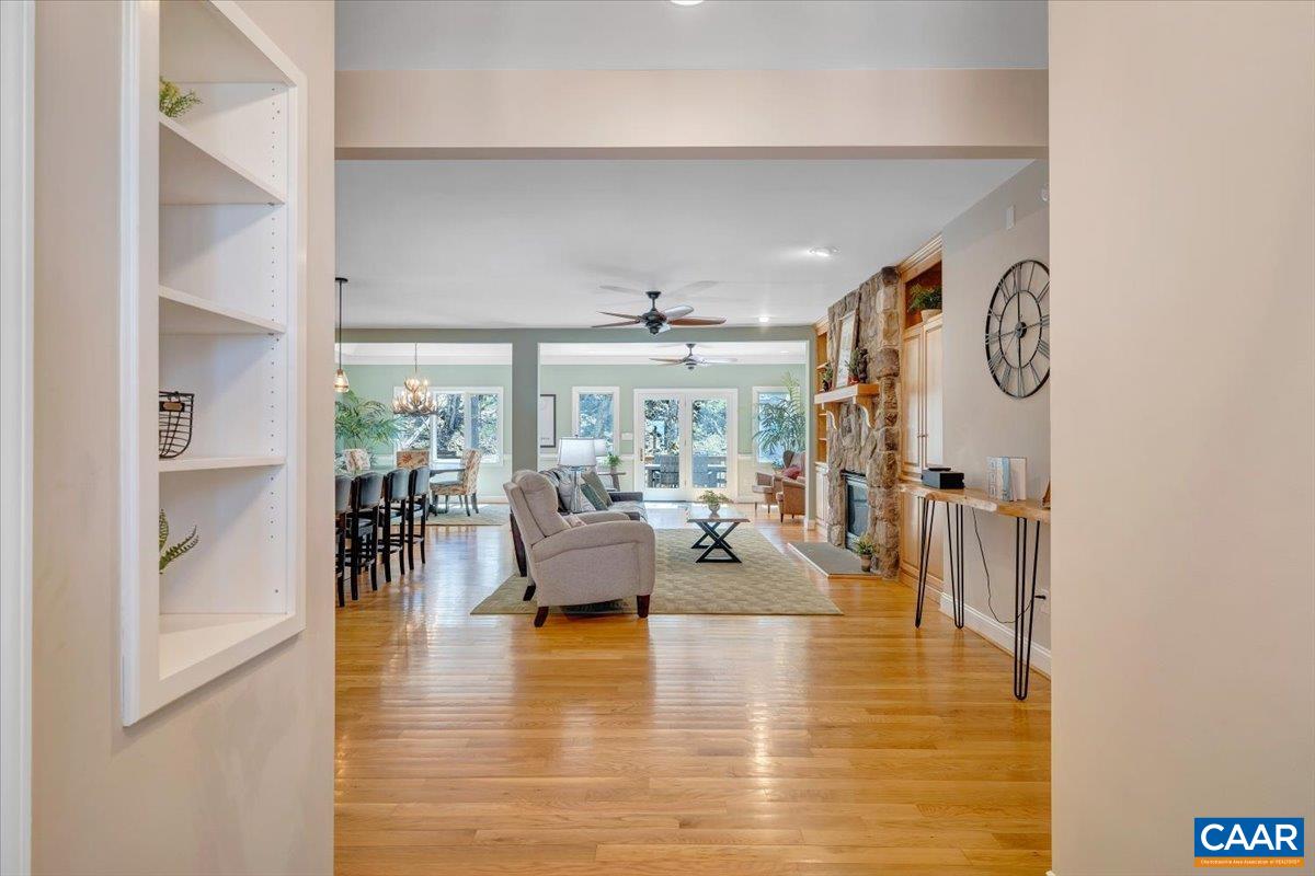 115 HEMLOCK DR, WINTERGREEN RESORT, Virginia 22967, 5 Bedrooms Bedrooms, ,3 BathroomsBathrooms,Residential,115 HEMLOCK DR,676009 MLS # 676009