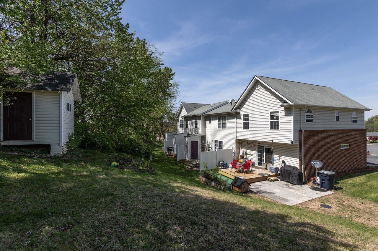 1201 WORDSWORTH CT, HARRISONBURG, Virginia 22802, 3 Bedrooms Bedrooms, ,2 BathroomsBathrooms,Residential,1201 WORDSWORTH CT,676014 MLS # 676014