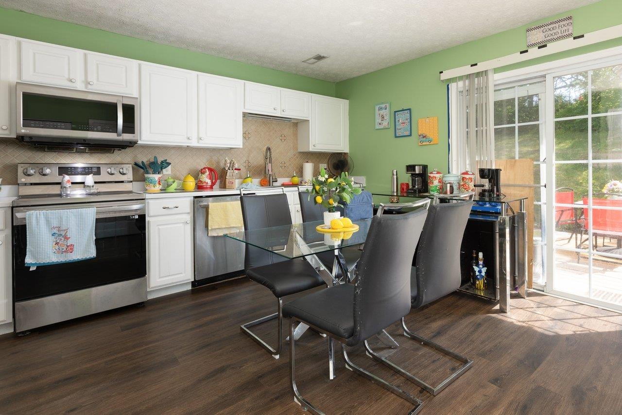 1201 WORDSWORTH CT, HARRISONBURG, Virginia 22802, 3 Bedrooms Bedrooms, ,2 BathroomsBathrooms,Residential,1201 WORDSWORTH CT,676014 MLS # 676014