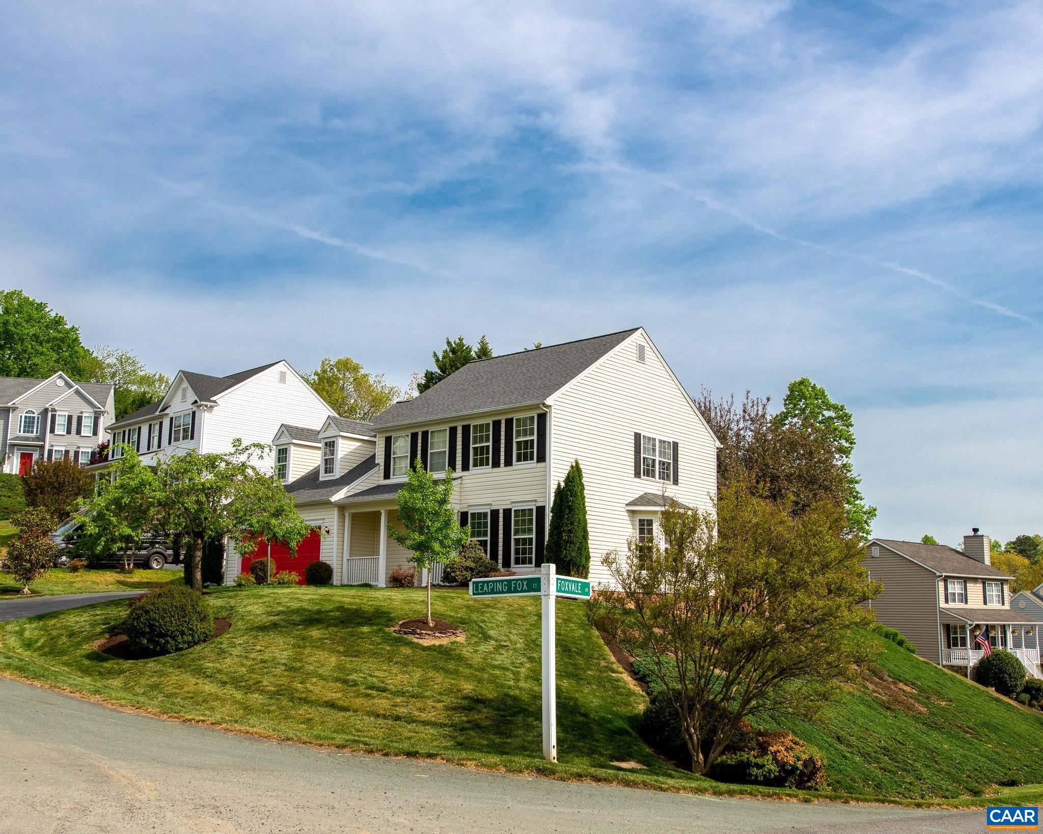 352 LEAPING FOX CT, CHARLOTTESVILLE, Virginia 22902, 4 Bedrooms Bedrooms, ,2 BathroomsBathrooms,Residential,352 LEAPING FOX CT,676016 MLS # 676016