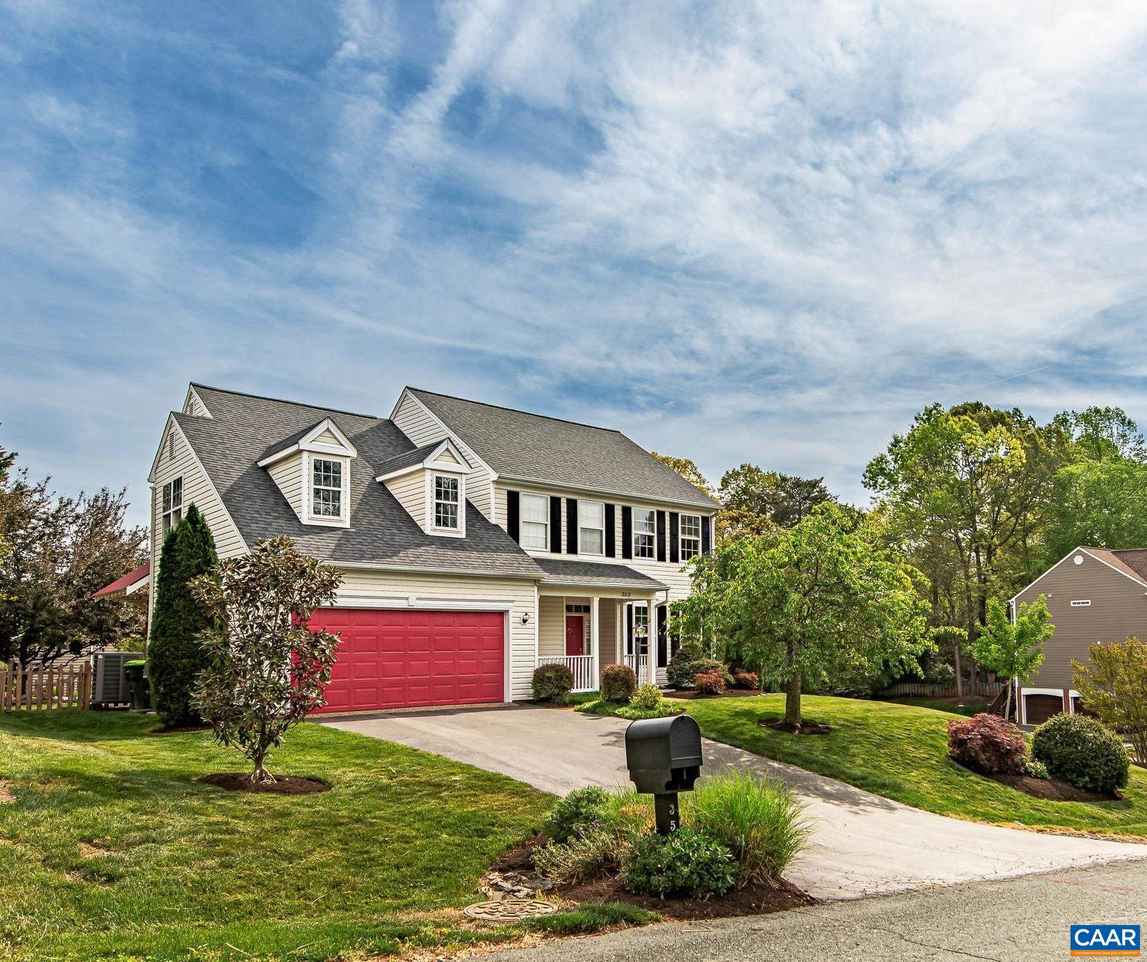 352 LEAPING FOX CT, CHARLOTTESVILLE, Virginia 22902, 4 Bedrooms Bedrooms, ,2 BathroomsBathrooms,Residential,352 LEAPING FOX CT,676016 MLS # 676016