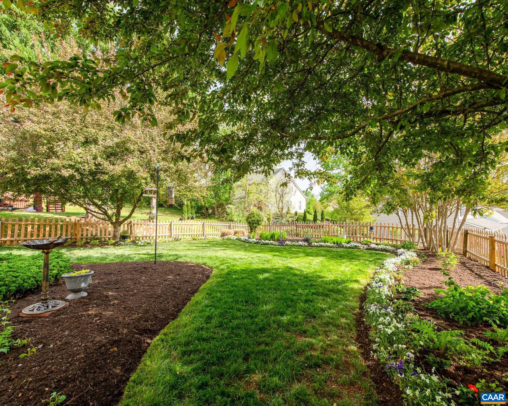 352 LEAPING FOX CT, CHARLOTTESVILLE, Virginia 22902, 4 Bedrooms Bedrooms, ,2 BathroomsBathrooms,Residential,352 LEAPING FOX CT,676016 MLS # 676016