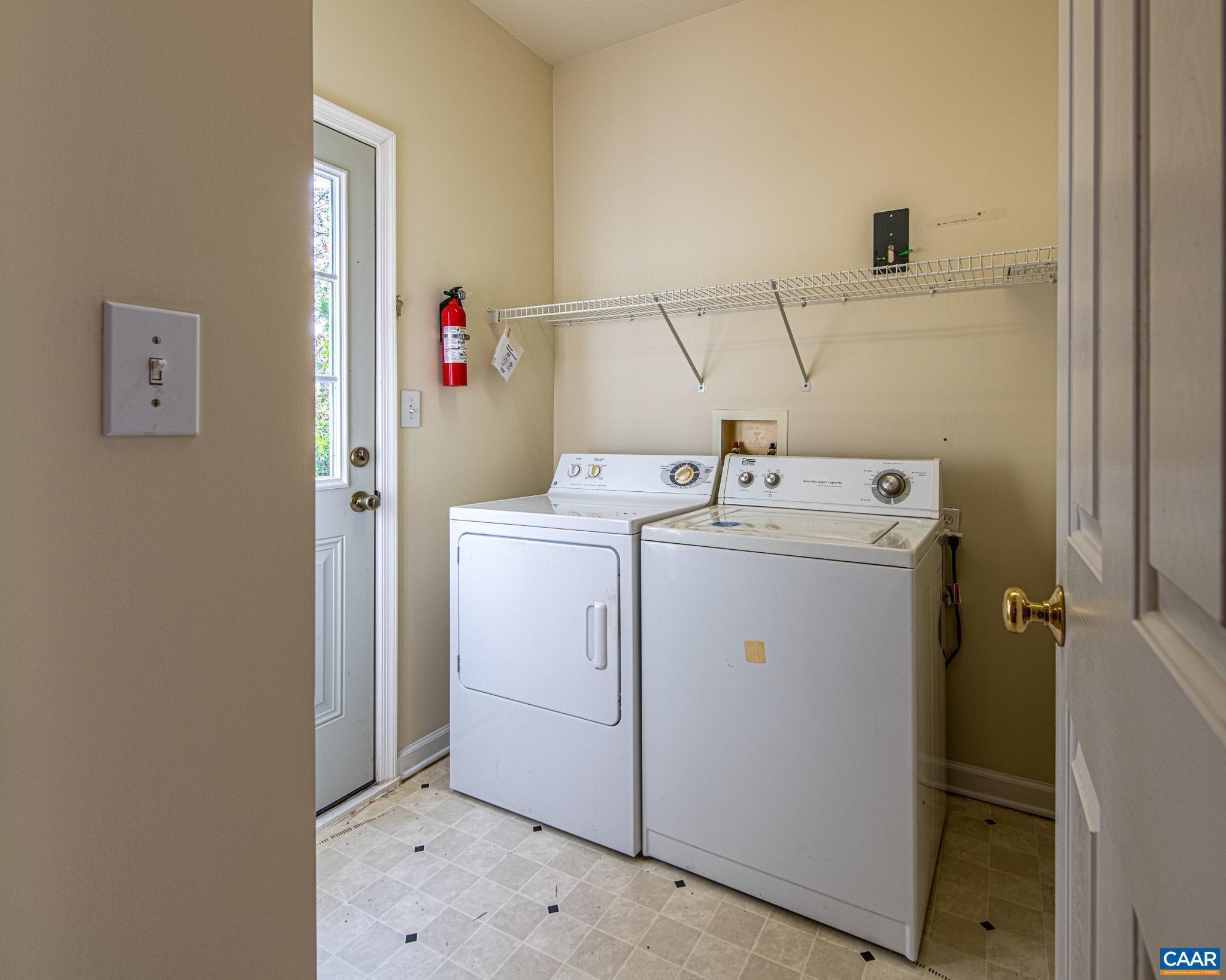 352 LEAPING FOX CT, CHARLOTTESVILLE, Virginia 22902, 4 Bedrooms Bedrooms, ,2 BathroomsBathrooms,Residential,352 LEAPING FOX CT,676016 MLS # 676016