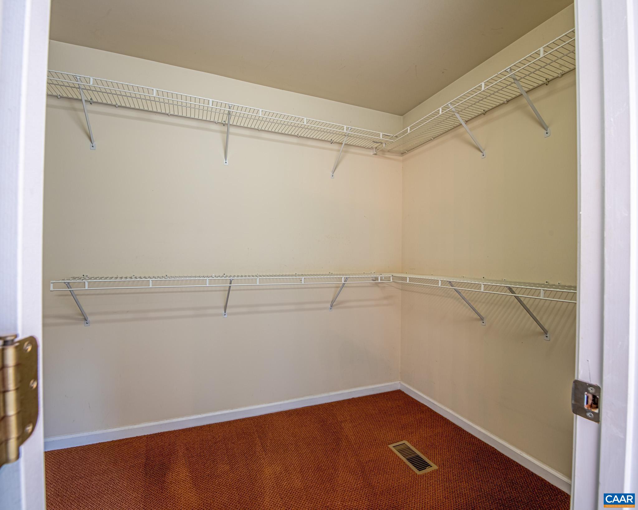 352 LEAPING FOX CT, CHARLOTTESVILLE, Virginia 22902, 4 Bedrooms Bedrooms, ,2 BathroomsBathrooms,Residential,352 LEAPING FOX CT,676016 MLS # 676016