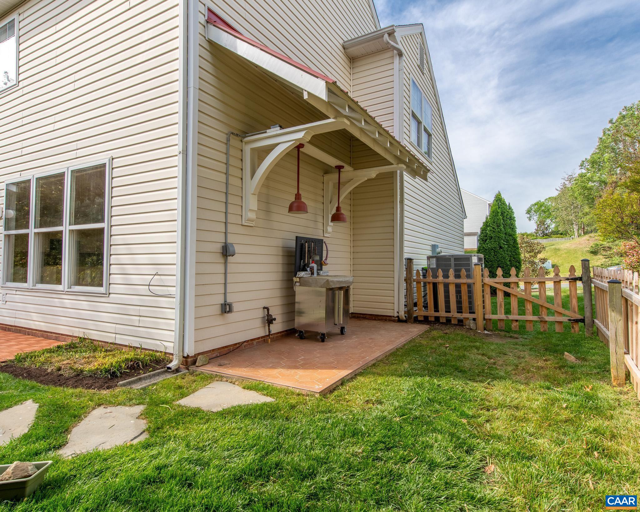 352 LEAPING FOX CT, CHARLOTTESVILLE, Virginia 22902, 4 Bedrooms Bedrooms, ,2 BathroomsBathrooms,Residential,352 LEAPING FOX CT,676016 MLS # 676016