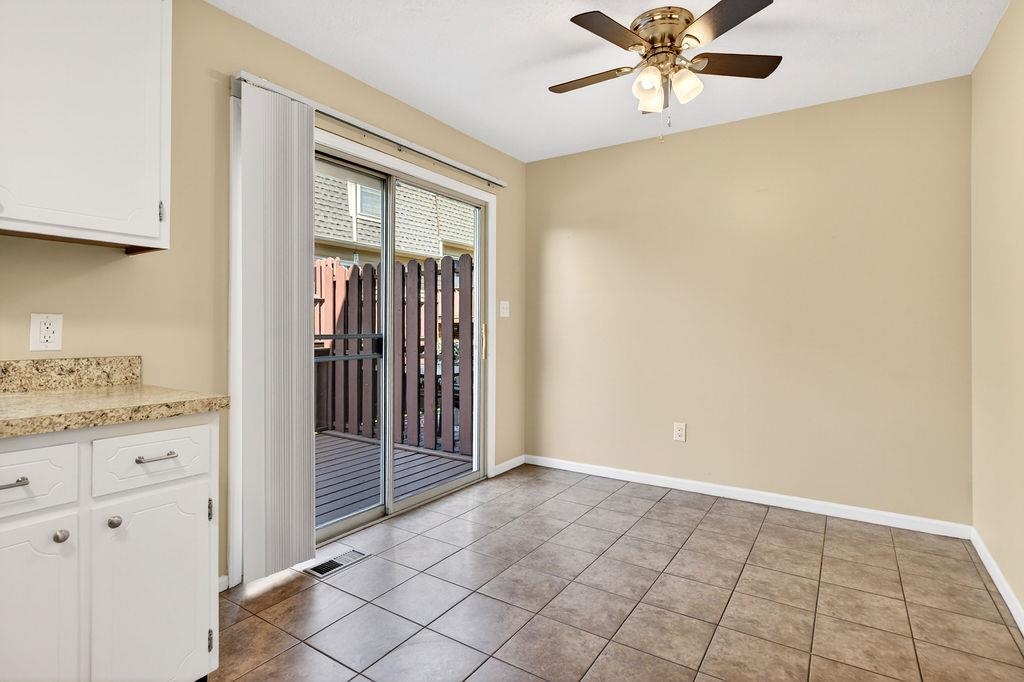 2333 MORRIS MILL RD, STAUNTON, Virginia 24401, 2 Bedrooms Bedrooms, ,1 BathroomBathrooms,Residential,2333 MORRIS MILL RD,676018 MLS # 676018