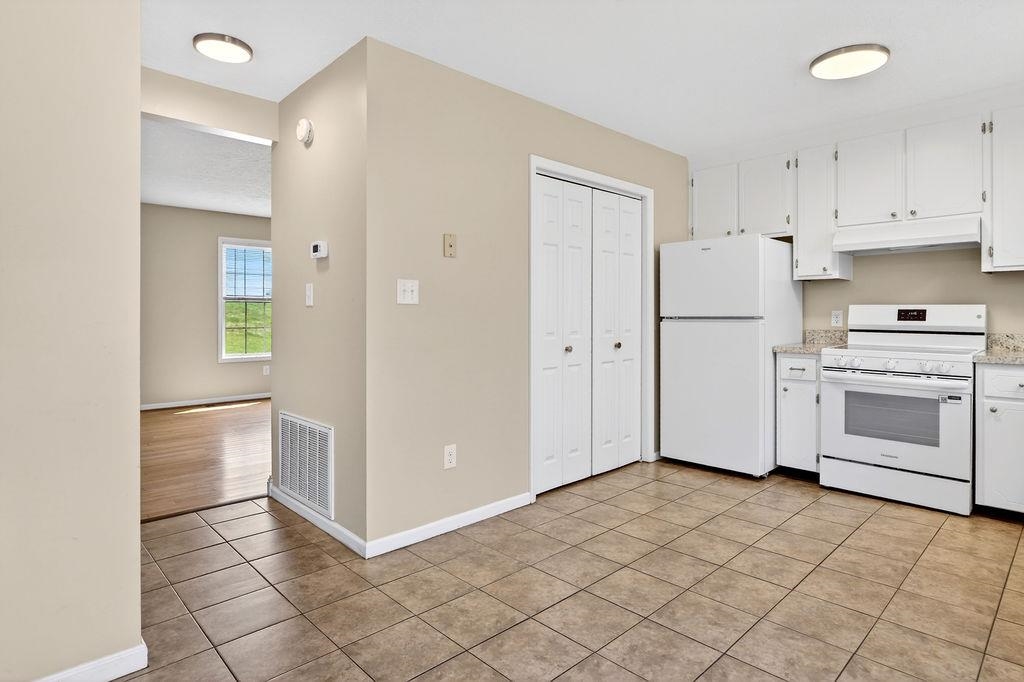 2333 MORRIS MILL RD, STAUNTON, Virginia 24401, 2 Bedrooms Bedrooms, ,1 BathroomBathrooms,Residential,2333 MORRIS MILL RD,676018 MLS # 676018