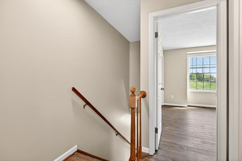 2333 MORRIS MILL RD, STAUNTON, Virginia 24401, 2 Bedrooms Bedrooms, ,1 BathroomBathrooms,Residential,2333 MORRIS MILL RD,676018 MLS # 676018