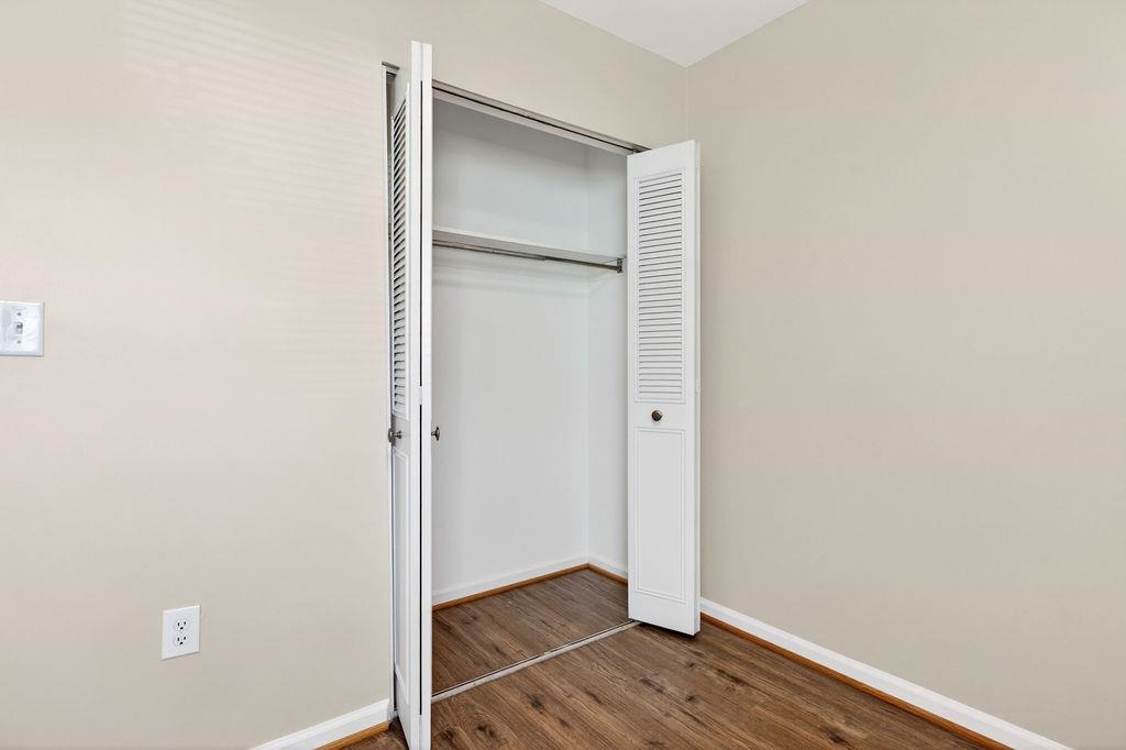 2337 MORRIS MILL RD, STAUNTON, Virginia 24401, 2 Bedrooms Bedrooms, ,1 BathroomBathrooms,Residential,2337 MORRIS MILL RD,676020 MLS # 676020