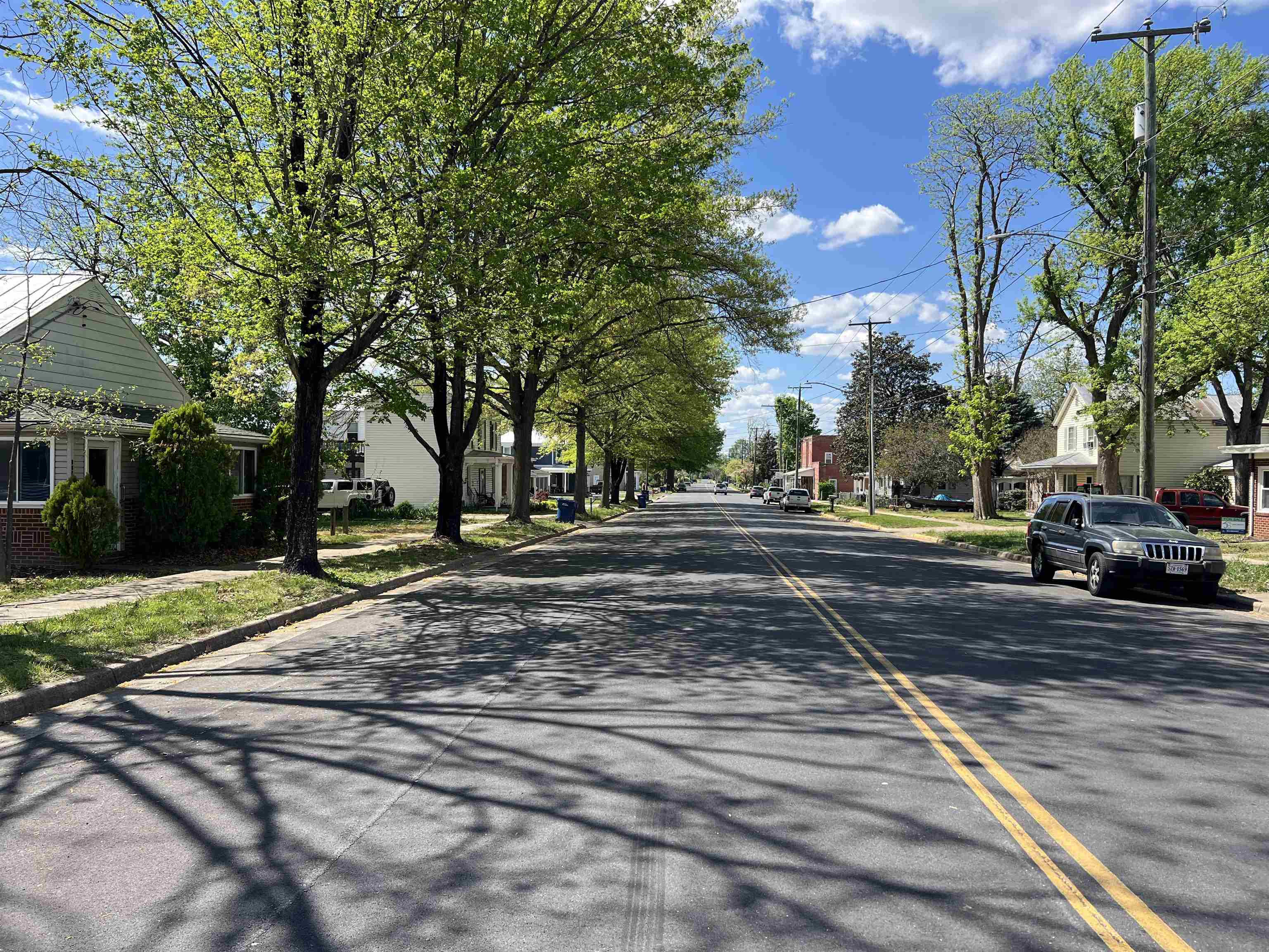 203 6TH ST, GROTTOES, Virginia 24441, 3 Bedrooms Bedrooms, ,1 BathroomBathrooms,Residential,203 6TH ST,676021 MLS # 676021