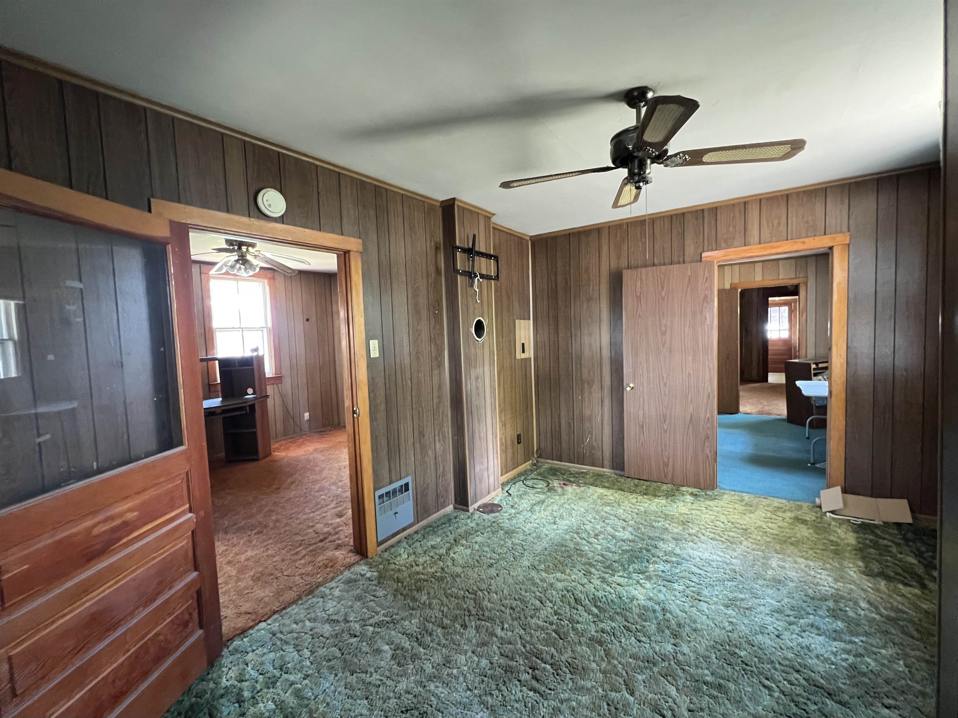 203 6TH ST, GROTTOES, Virginia 24441, 3 Bedrooms Bedrooms, ,1 BathroomBathrooms,Residential,203 6TH ST,676021 MLS # 676021