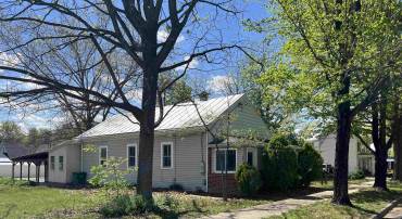 203 6TH ST, GROTTOES, Virginia 24441, 3 Bedrooms Bedrooms, ,1 BathroomBathrooms,Residential,203 6TH ST,676021 MLS # 676021