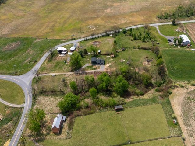 7149 JOSEPH FUNK LN, SINGERS GLEN, Virginia 22850, 4 Bedrooms Bedrooms, ,3 BathroomsBathrooms,Residential,7149 JOSEPH FUNK LN,676022 MLS # 676022