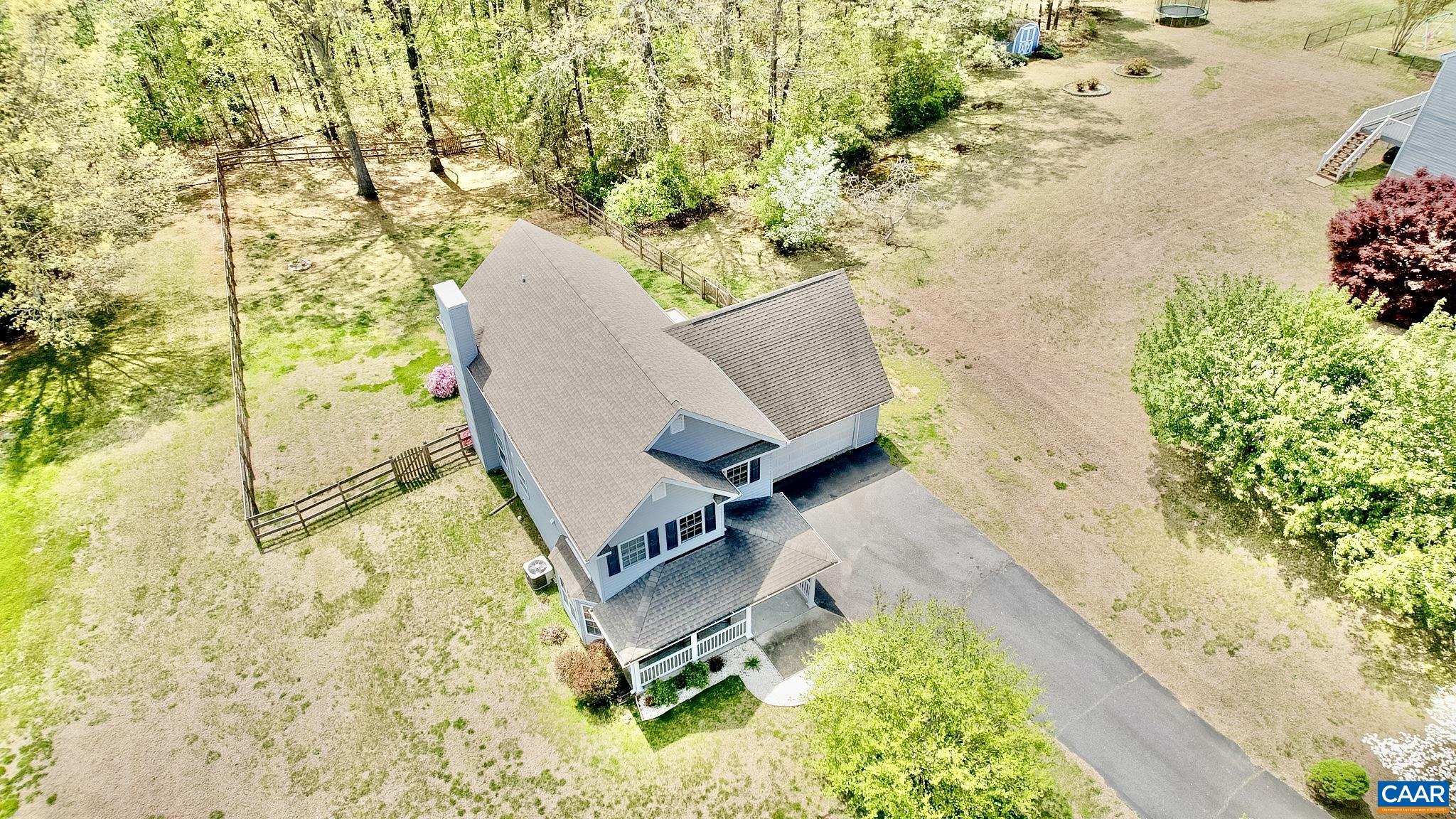 212 OAK VIEW RD, BARBOURSVILLE, Virginia 22923, 4 Bedrooms Bedrooms, ,2 BathroomsBathrooms,Residential,212 OAK VIEW RD,676023 MLS # 676023