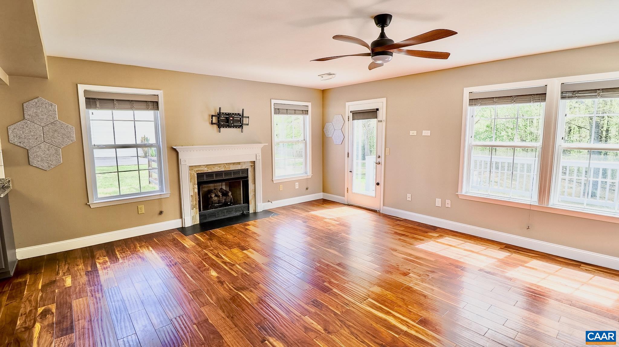 212 OAK VIEW RD, BARBOURSVILLE, Virginia 22923, 4 Bedrooms Bedrooms, ,2 BathroomsBathrooms,Residential,212 OAK VIEW RD,676023 MLS # 676023