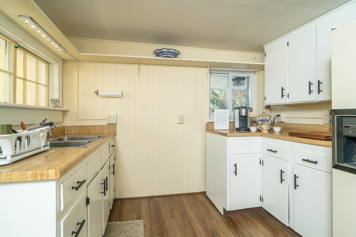 133 W SPRINGBROOK RD, BROADWAY, Virginia 22815, 4 Bedrooms Bedrooms, ,1 BathroomBathrooms,Residential,133 W SPRINGBROOK RD,676024 MLS # 676024